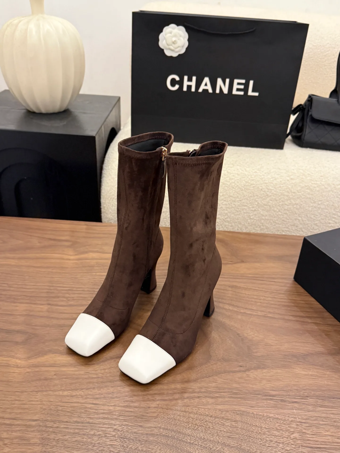 Women's Booties CHANEL 18447886