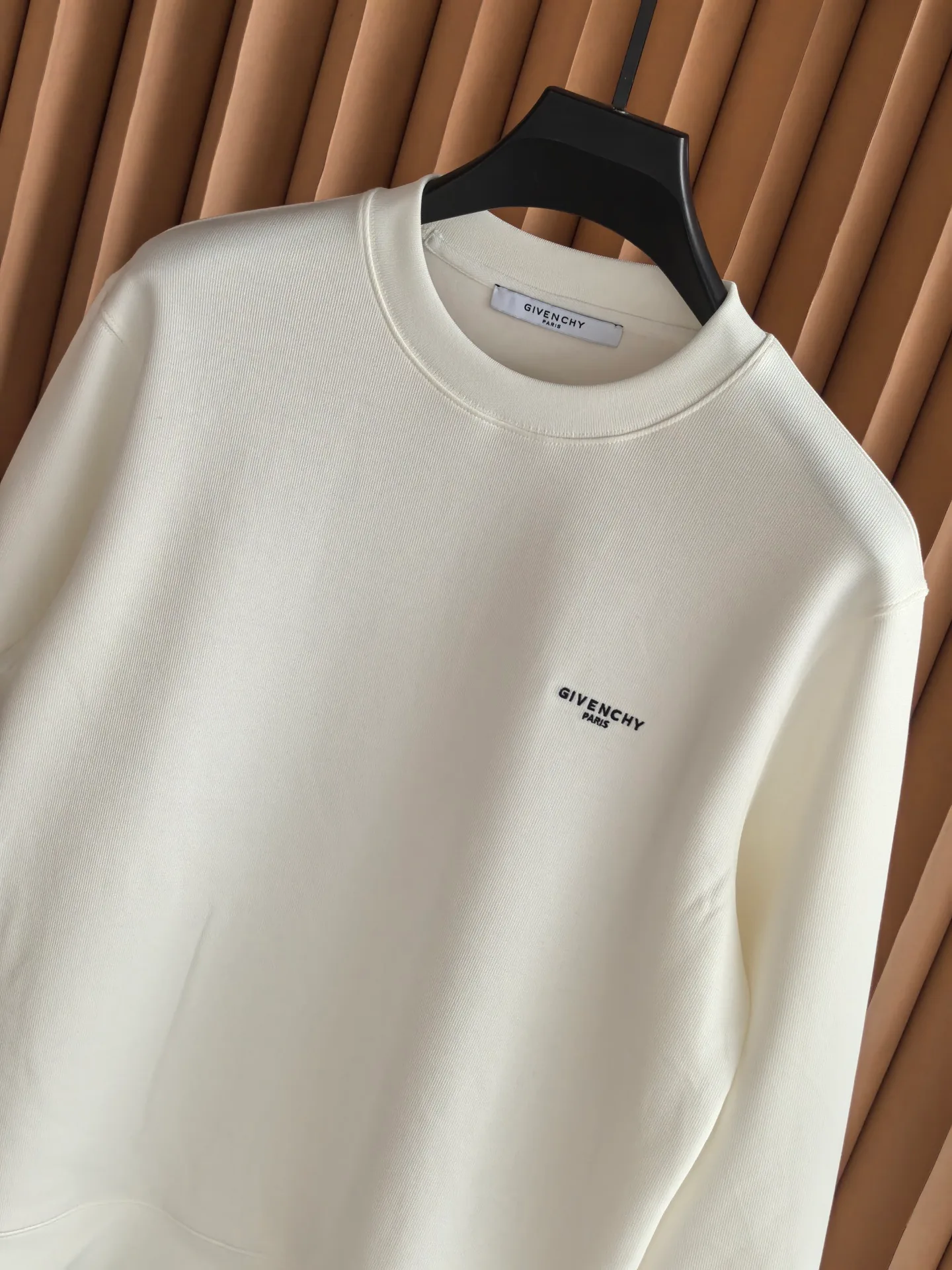 Men's Sweatshirts And Hoodies GIVENCHY 17944211