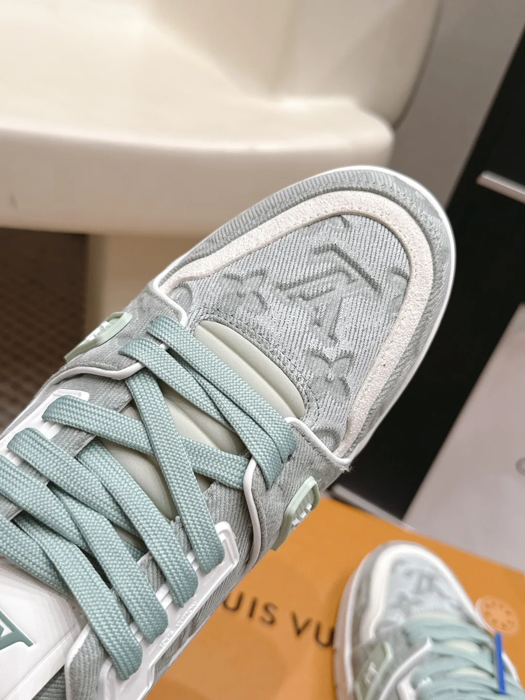 Men's Sneakers LOUIS VUITTON 17657680