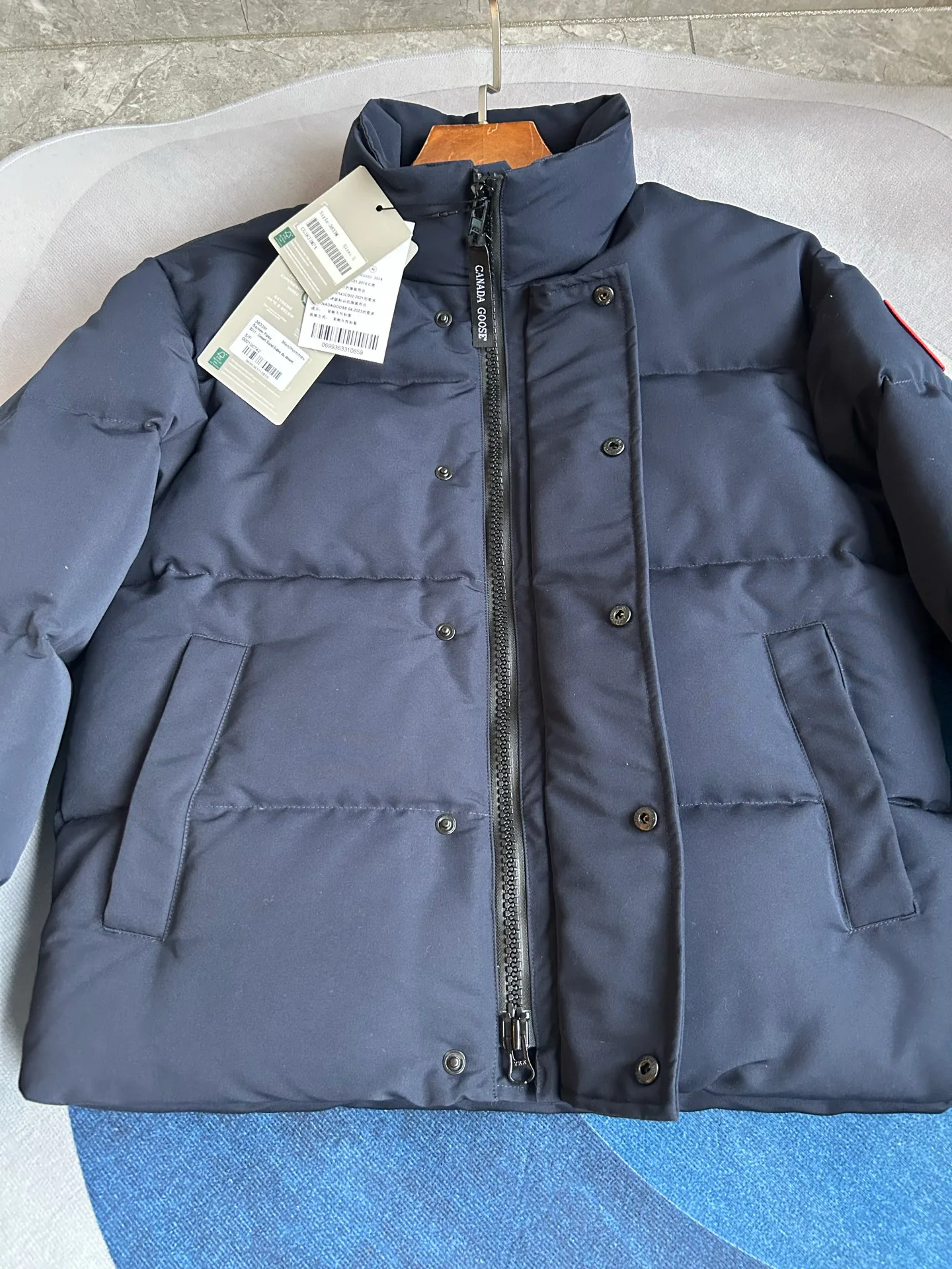 Men's Jackets And Down Jackets CANADA GOOSE 18129807