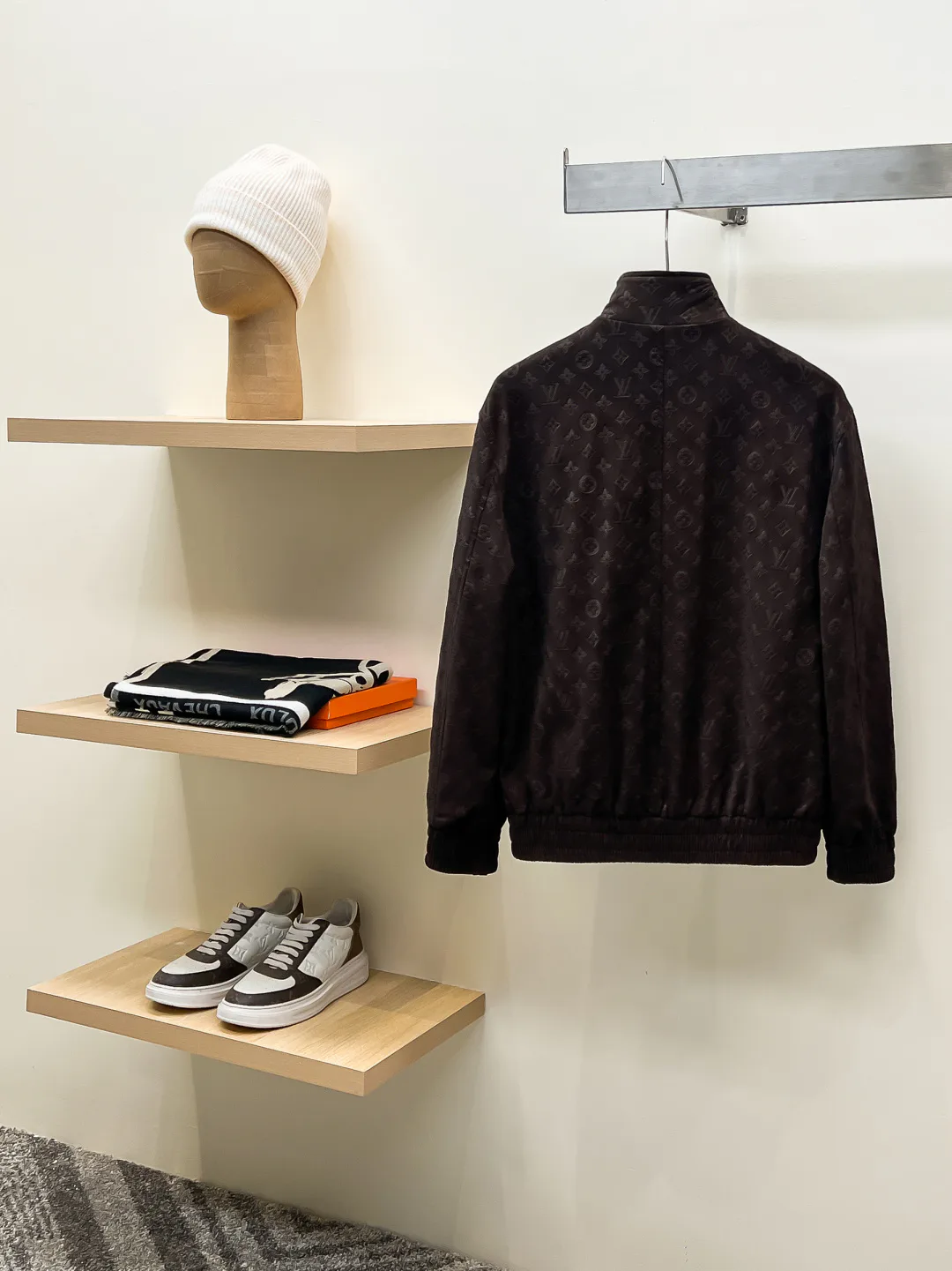 Men's Jackets And Down Jackets LOUIS VUITTON 18499108