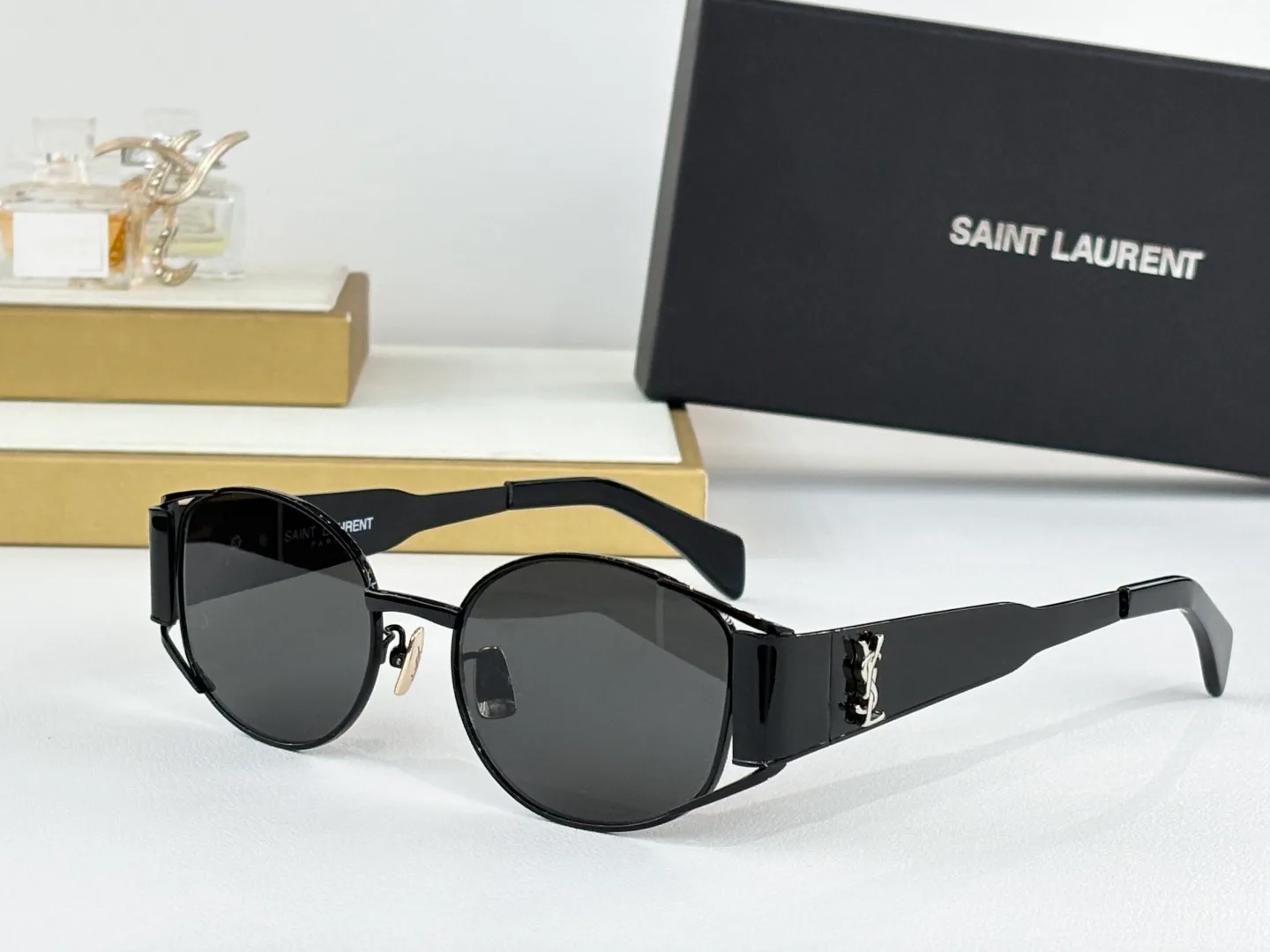 Glasses SAINT LAURENT 17291136