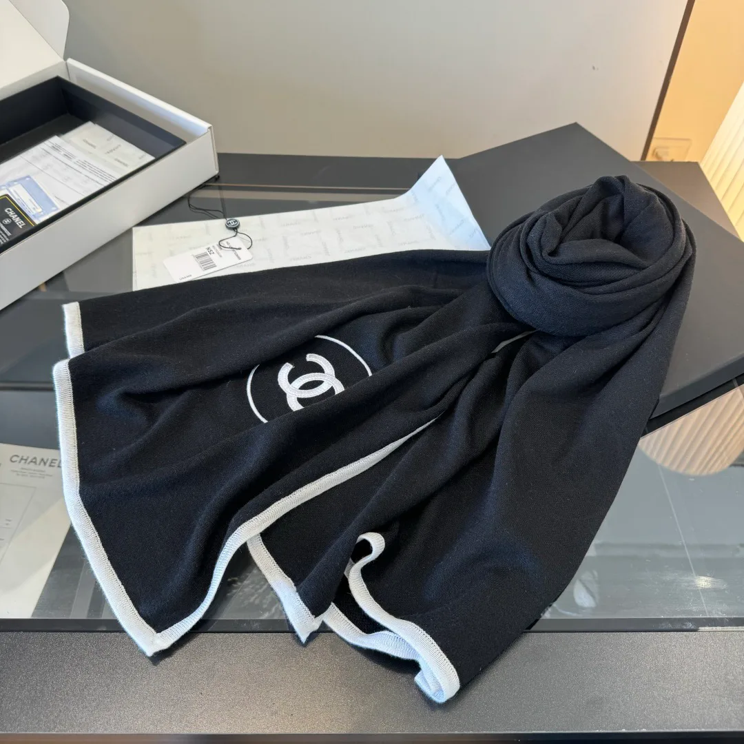 Scarves CHANEL 18104903