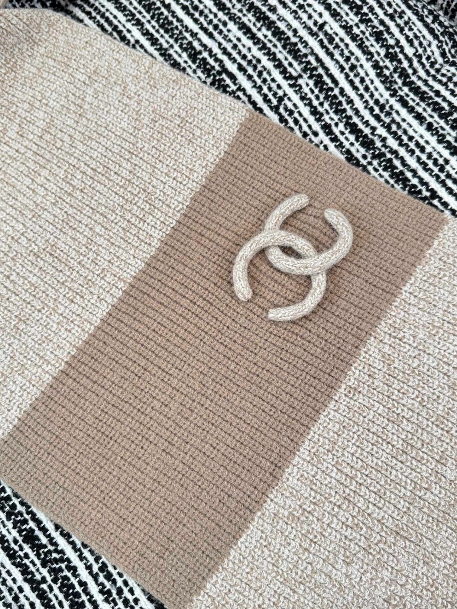 Scarves CHANEL 17992829