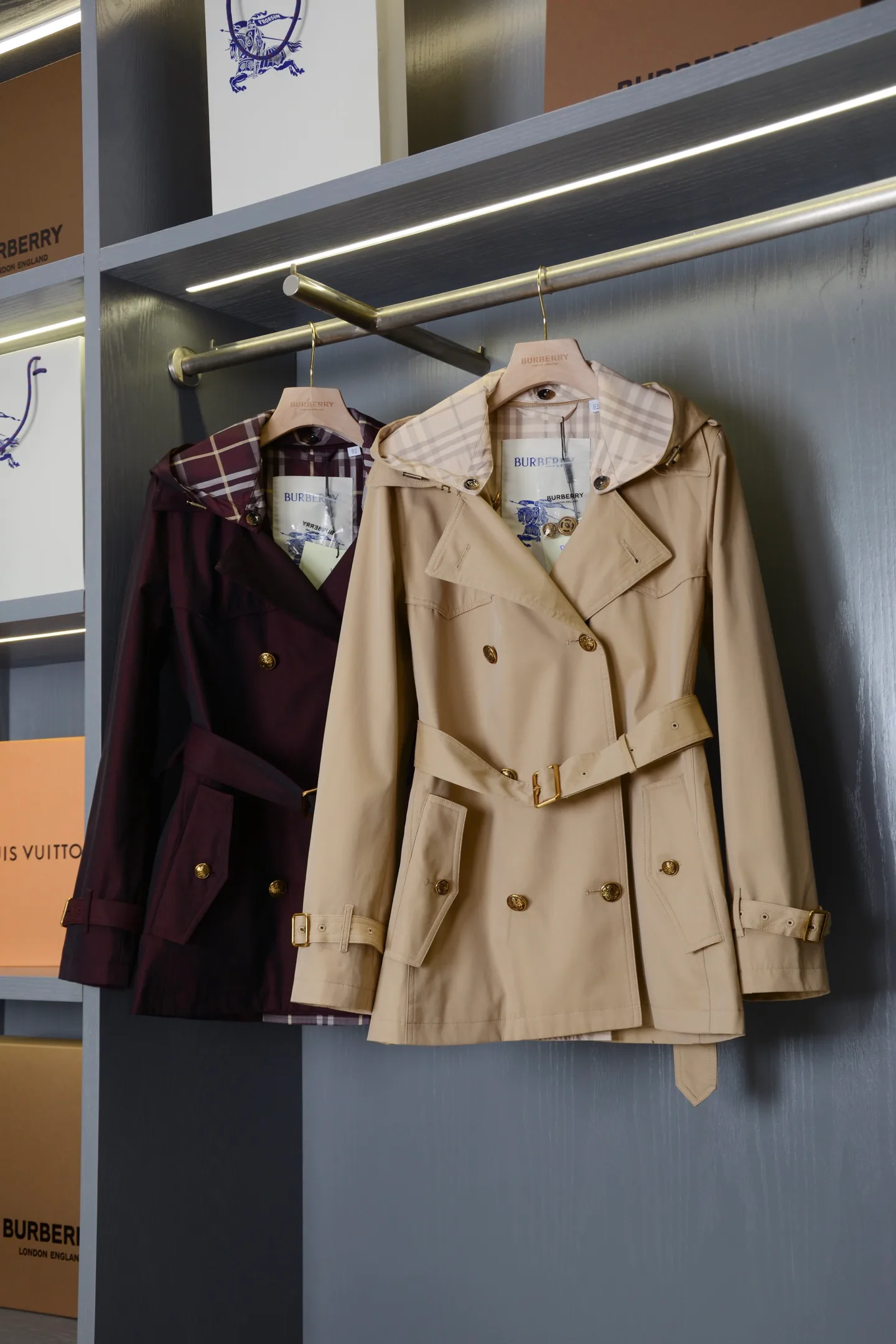 Women's Trench Coats BURBERRY 17906698