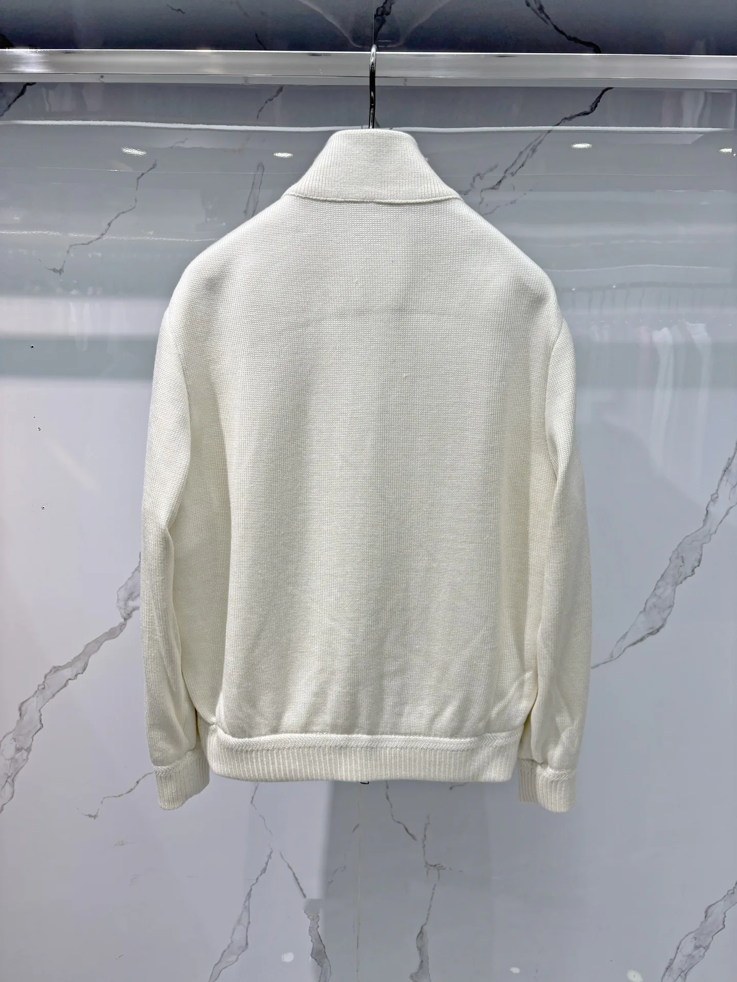 Women's Jumpers And Sweaters MONCLER 18042544