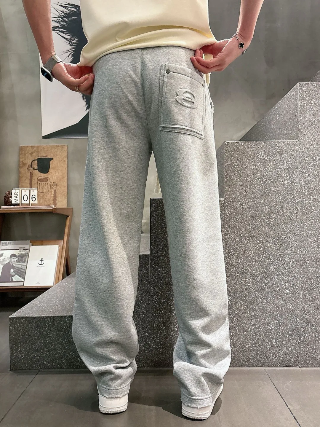 Men's Trousers BALENCIAGA 17810705