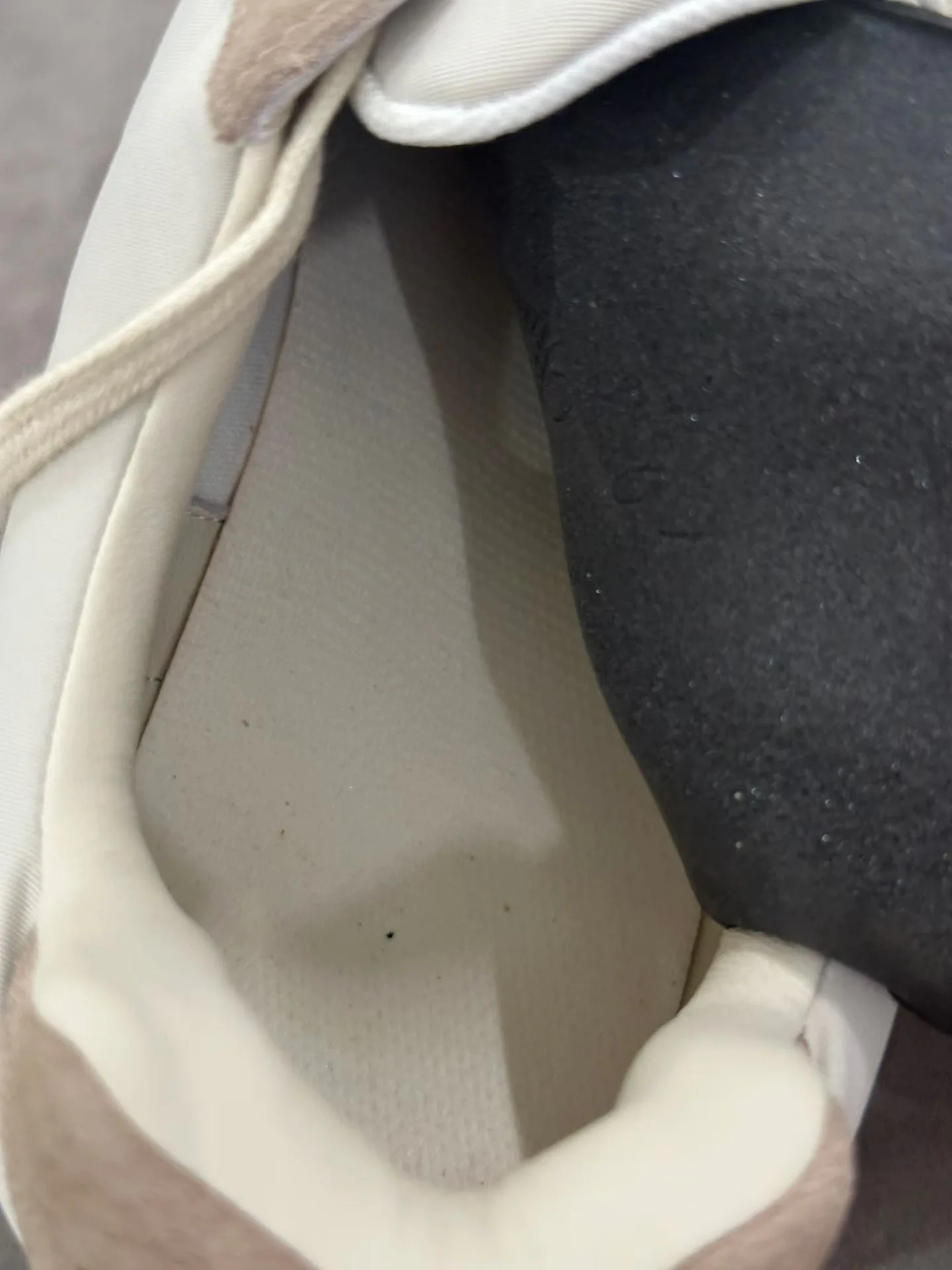 Women's Sneakers LORO PIANA 18267410