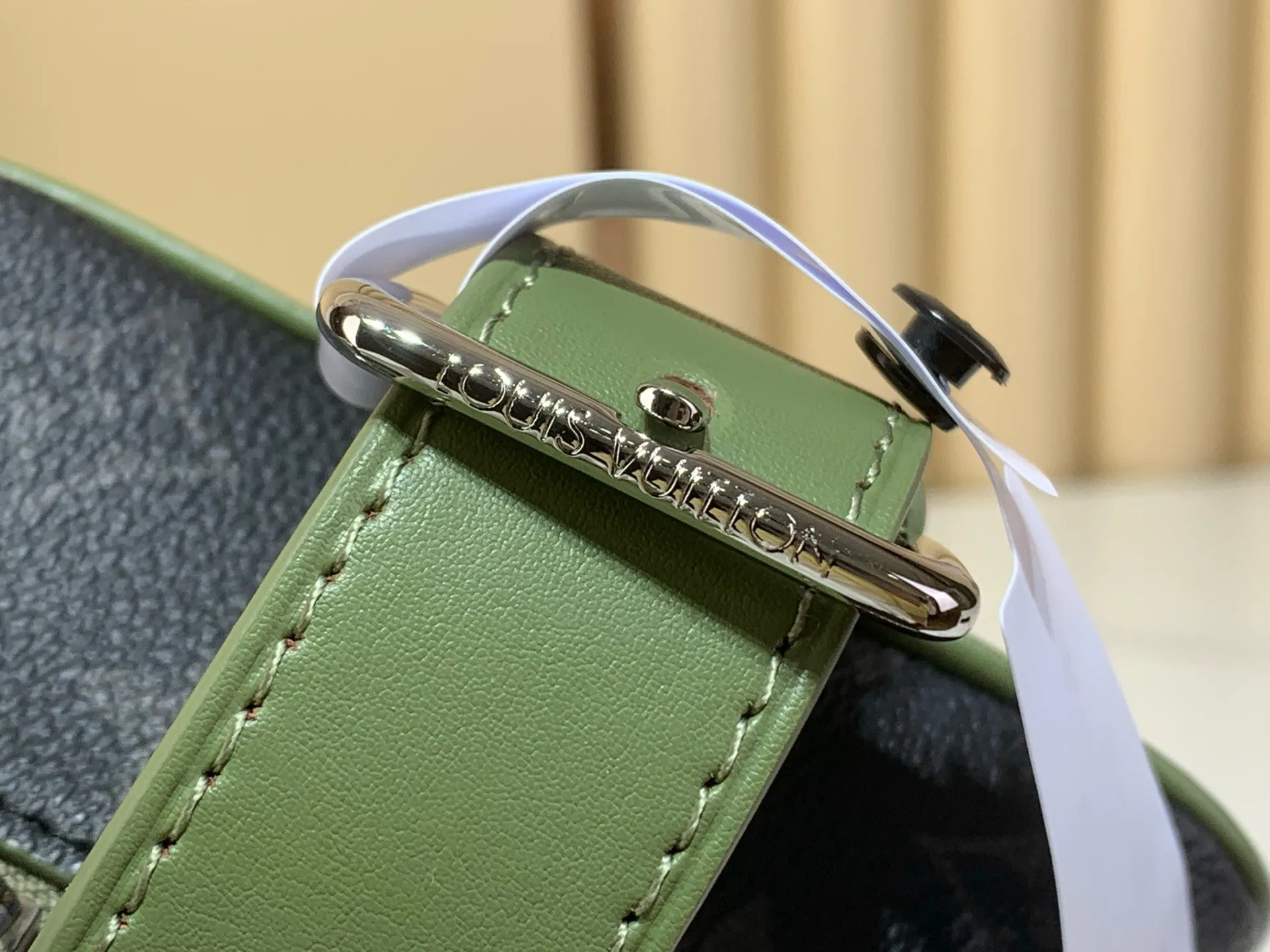 Women's Travel Bags LOUIS VUITTON 17499387