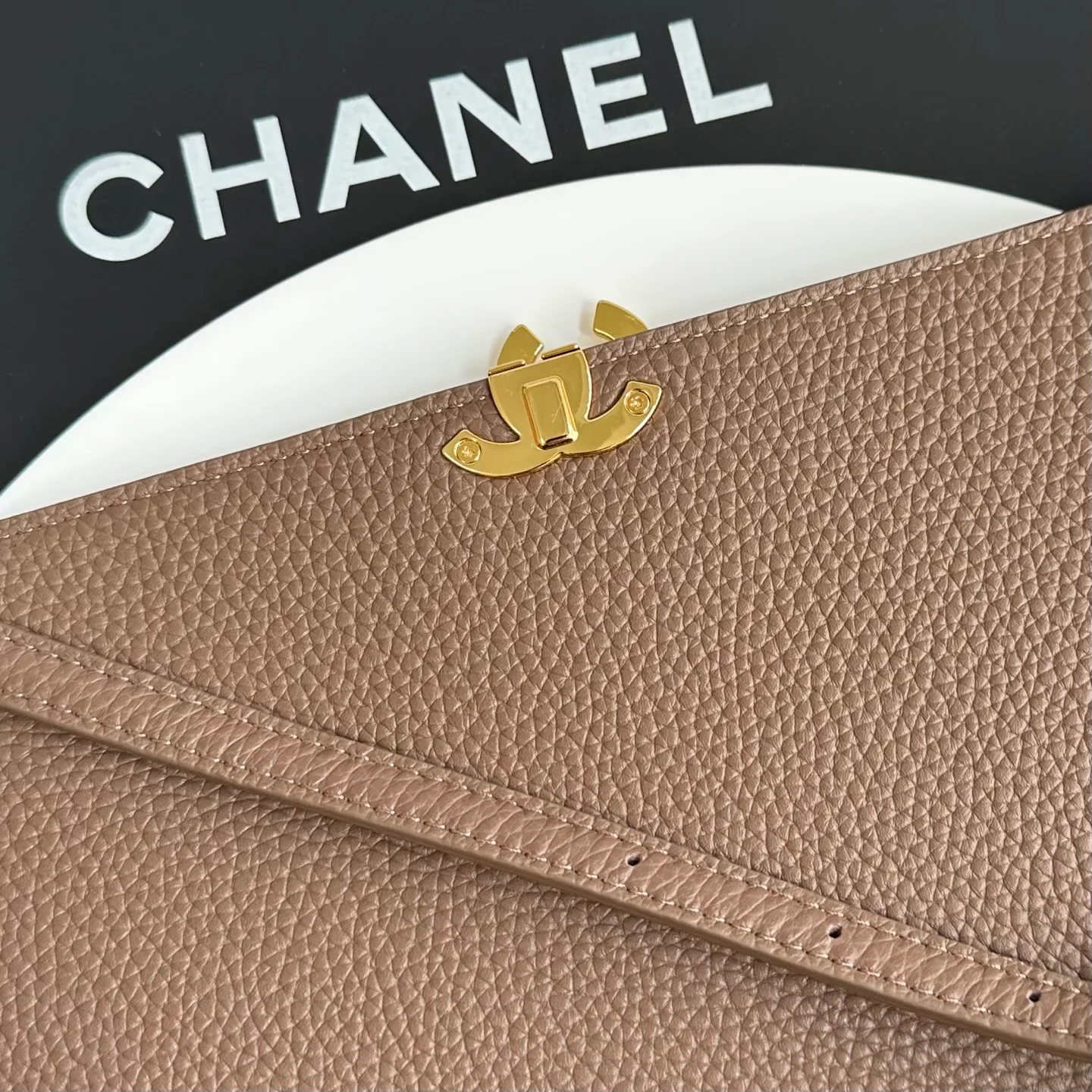 Women's Classic Handbags CHANEL 18058440