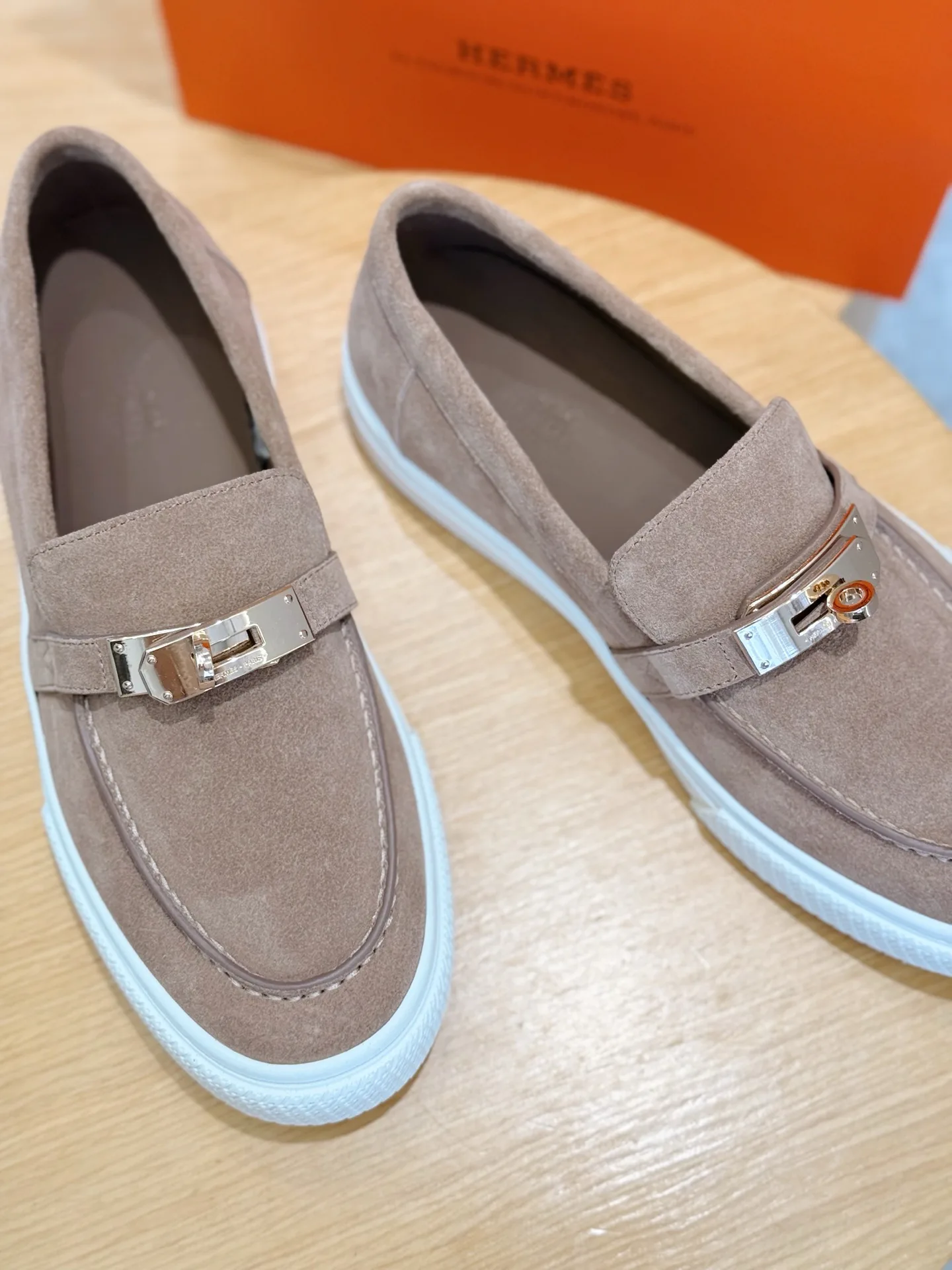 Men's Loafers And Dress Shoes HERMES 17933933
