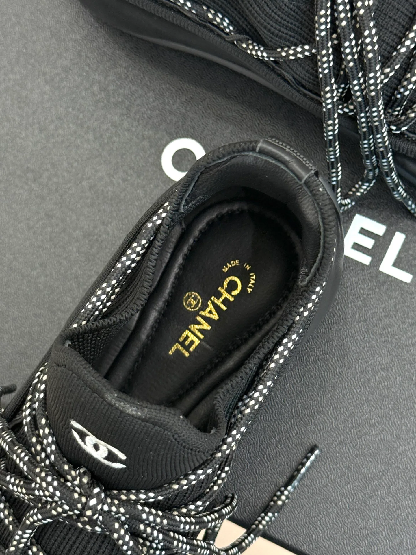 Women's Sneakers CHANEL 16891578