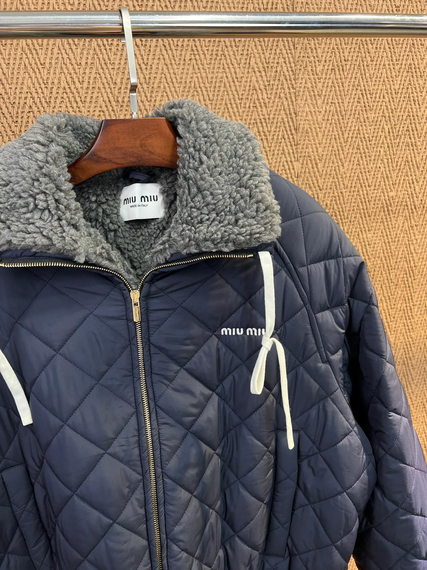 Women's Jackets And Down Jackets MIU MIU 18324216