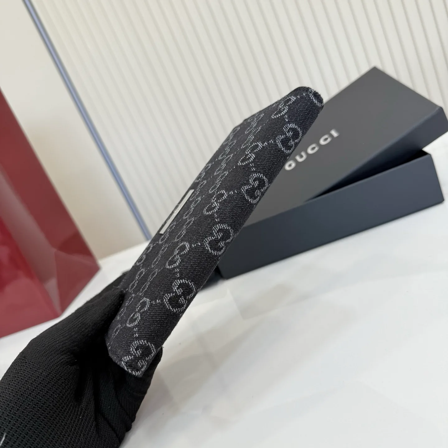 Women's Clutches GUCCI 17948247