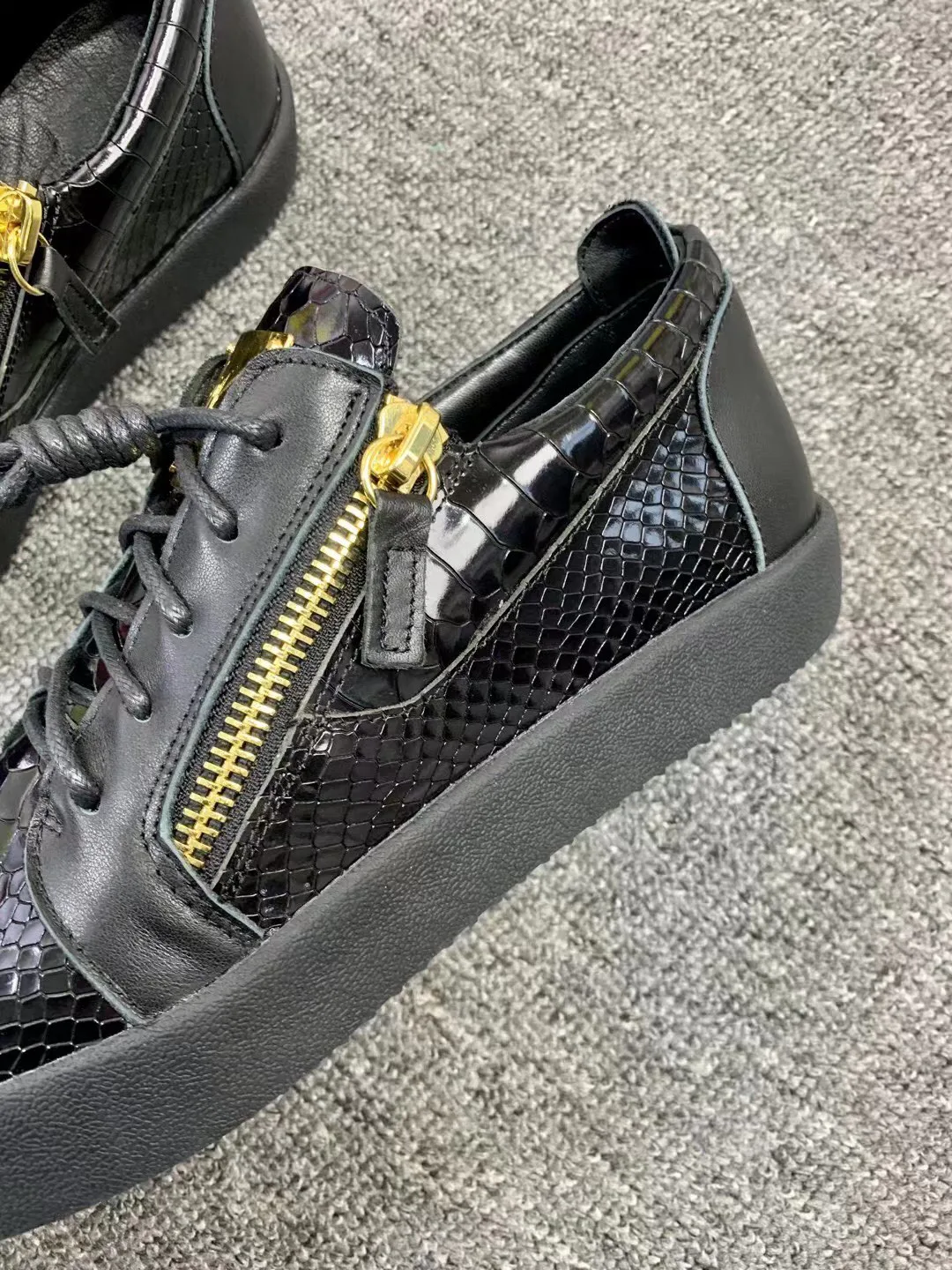 Women's Sneakers GIUSEPPE ZANOTTI 17955596