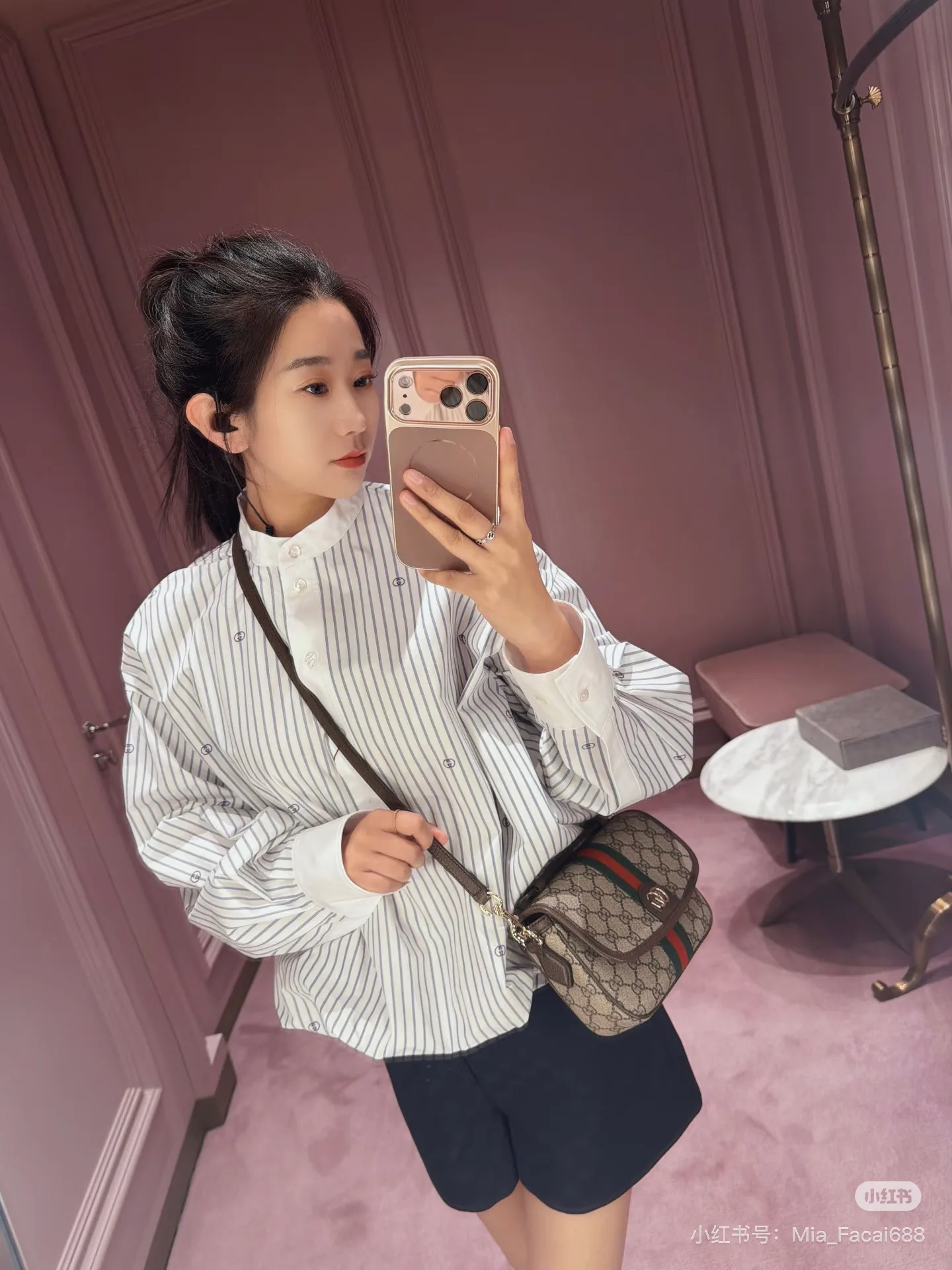 Women's Shirts GUCCI 16855235