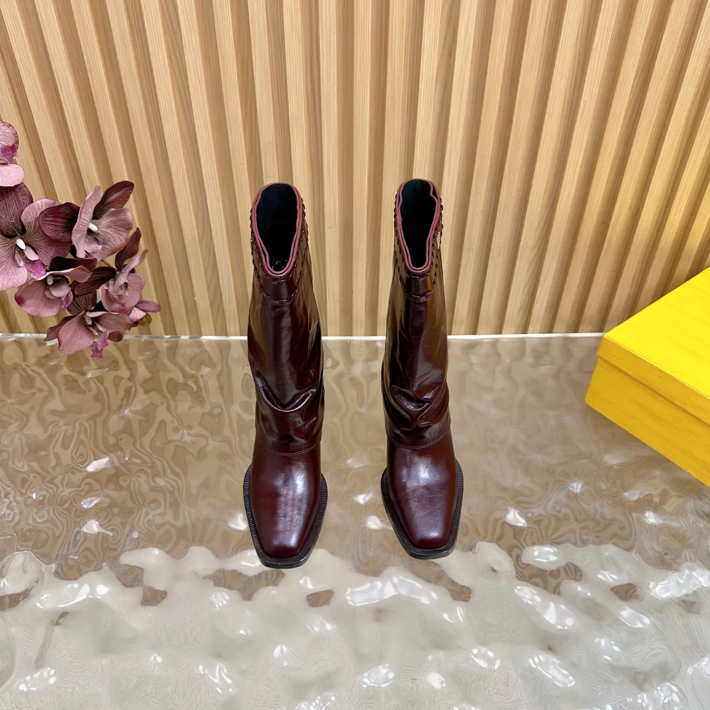 Women's Boots FENDI 18235442