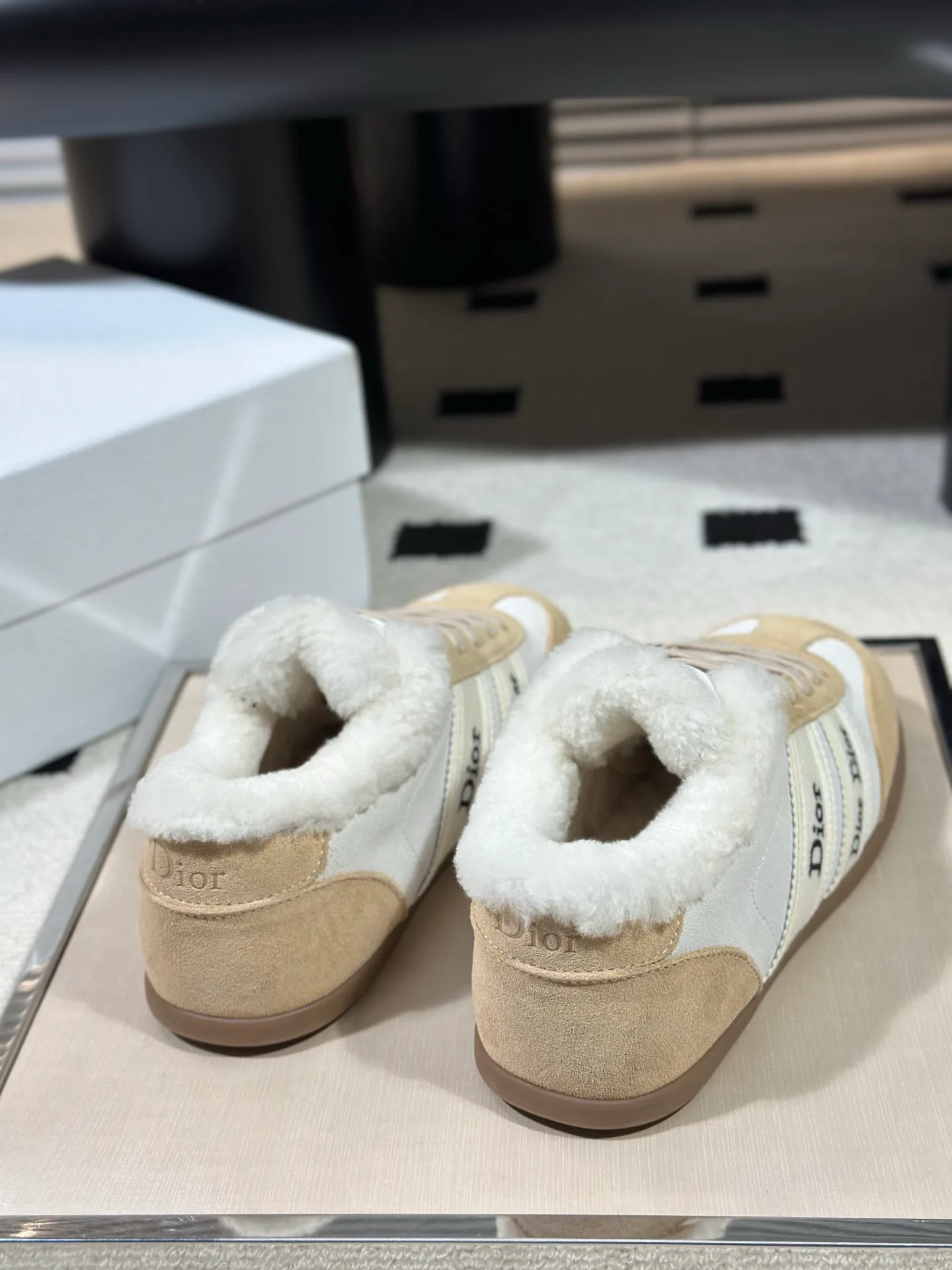 Women's Sneakers CHRISTIAN DIOR 18366775