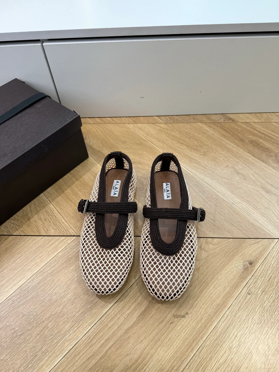 Women's Ballet Flats ALAIA 17480793