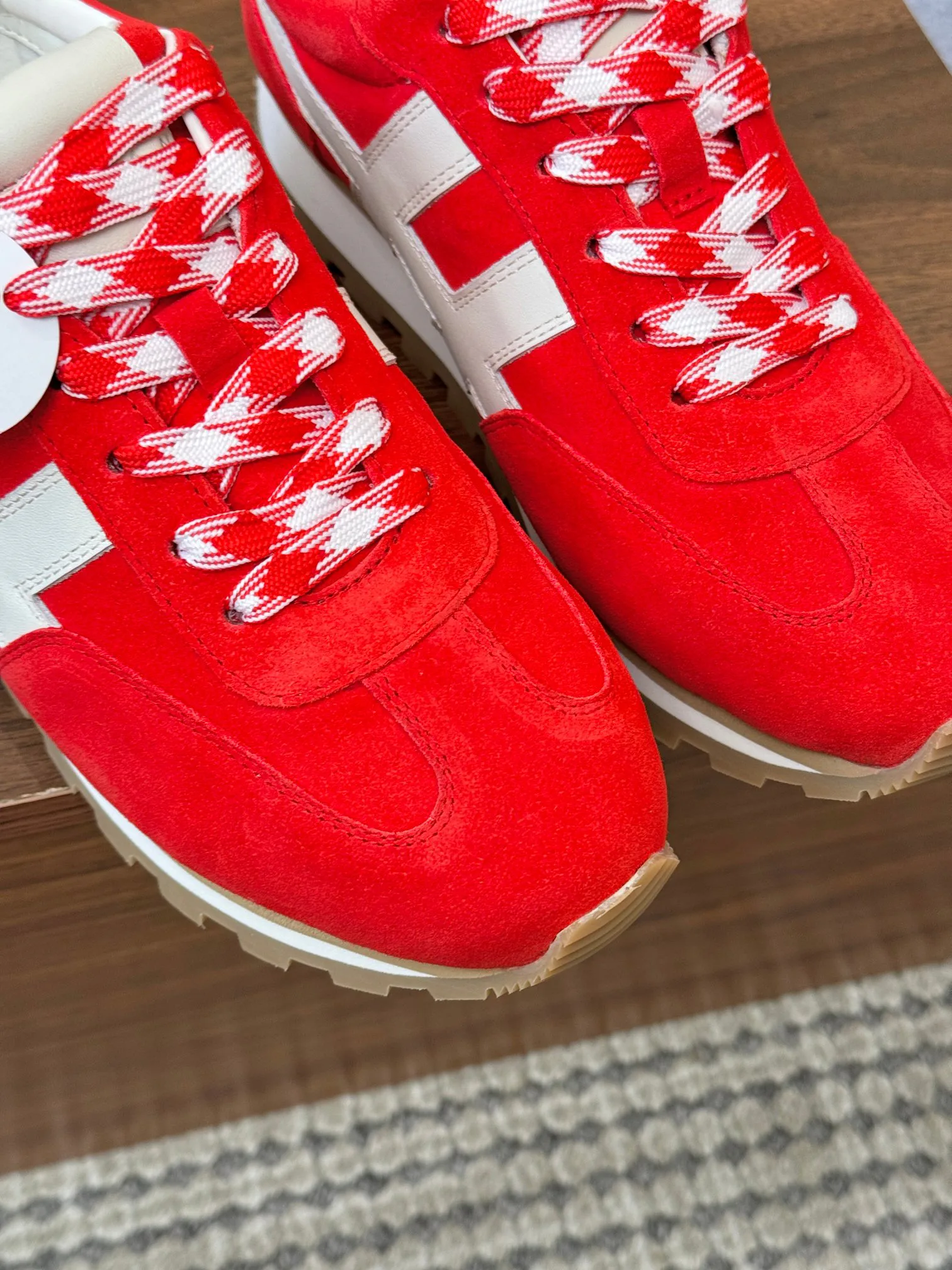 Women's Sneakers HOGAN 17827638