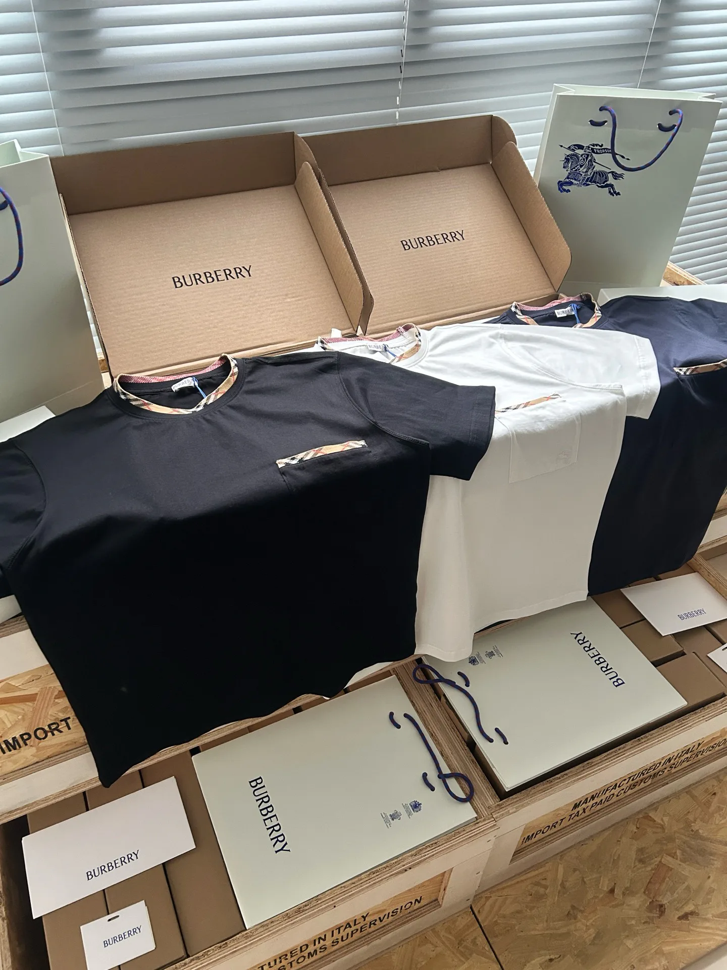 Men's T-Shirts BURBERRY 17117310