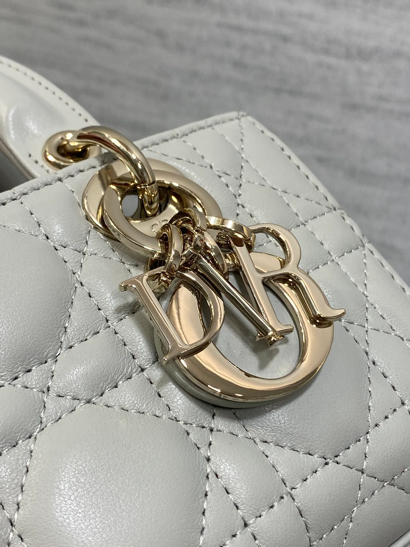 Women's Classic Handbags CHRISTIAN DIOR 17770417
