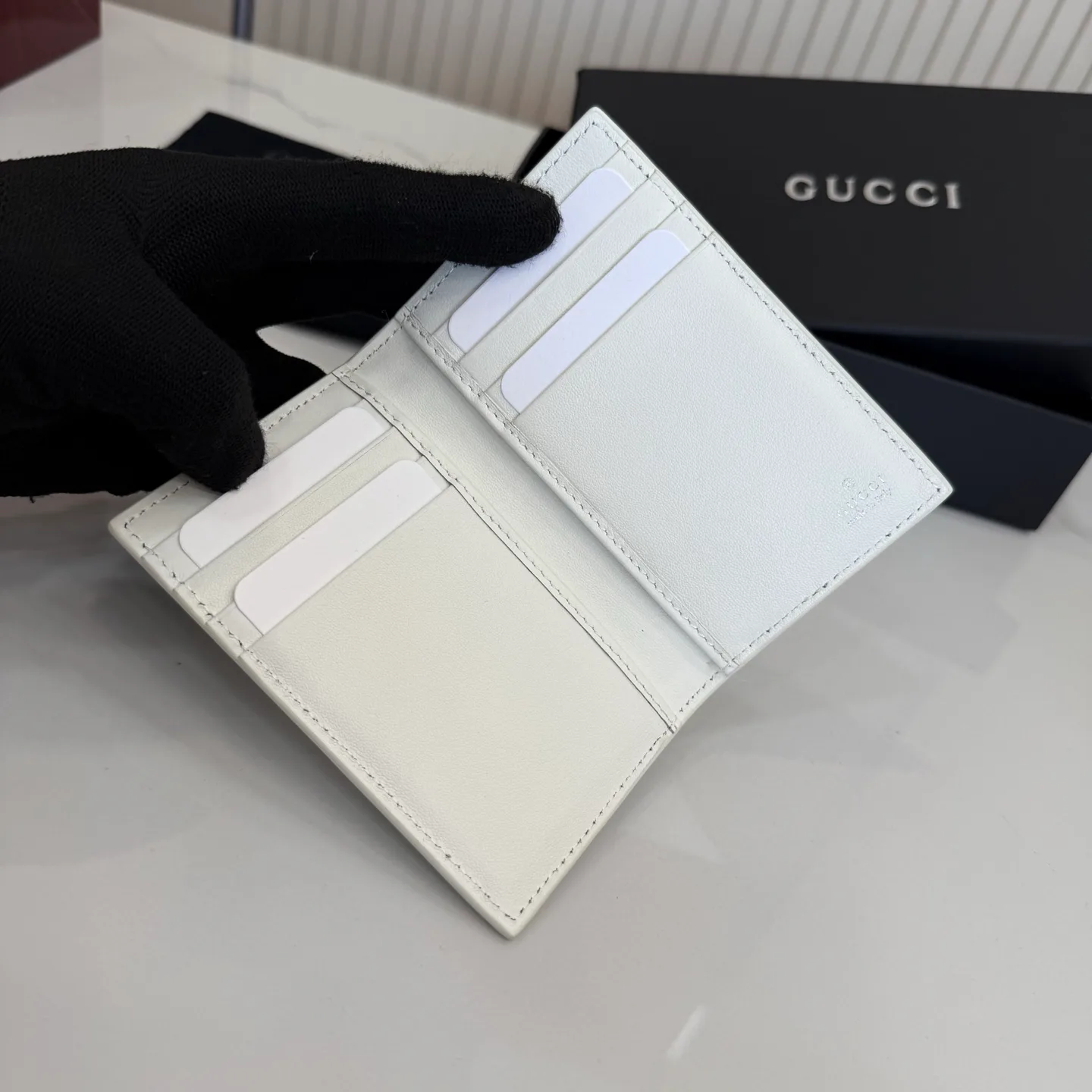 Women's Clutches GUCCI 17948259