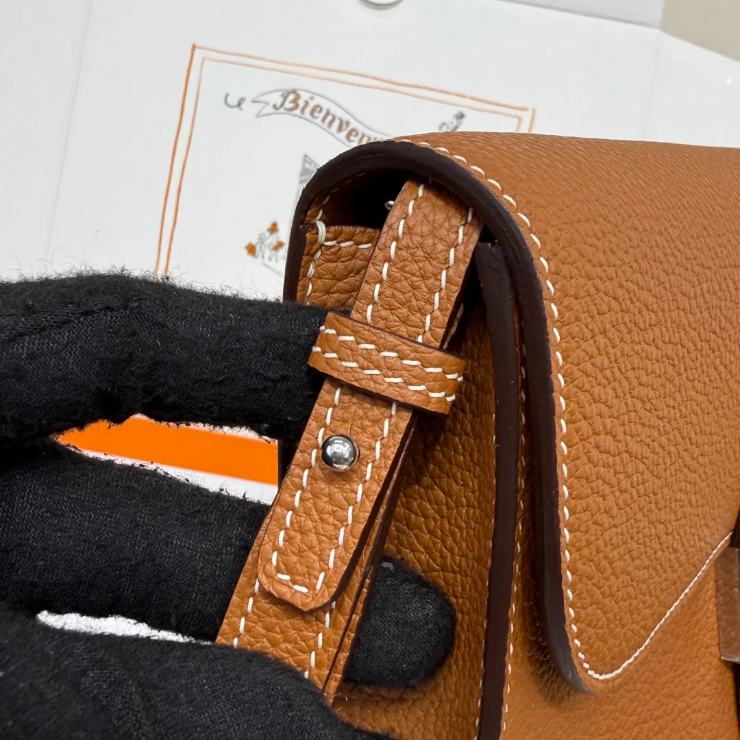 Women's Clutches HERMES 18077368