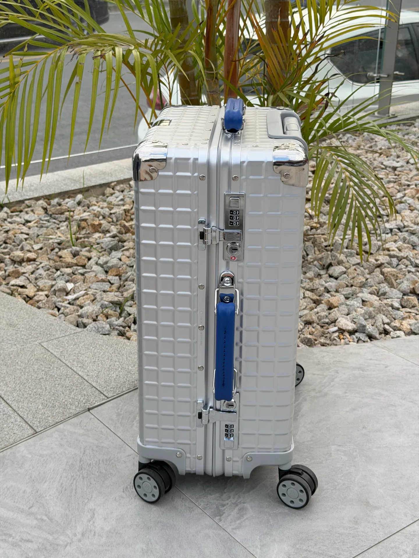 Suitcases RIMOWA 17845085