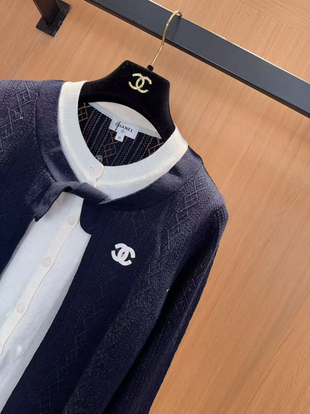 Women's Jumpers And Sweaters CHANEL 18138034