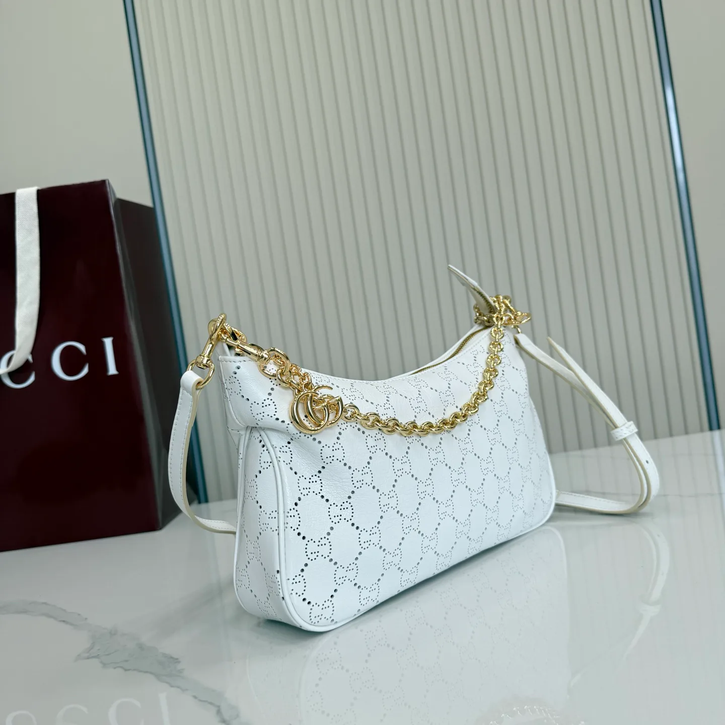 Women's Classic Handbags GUCCI 17872501