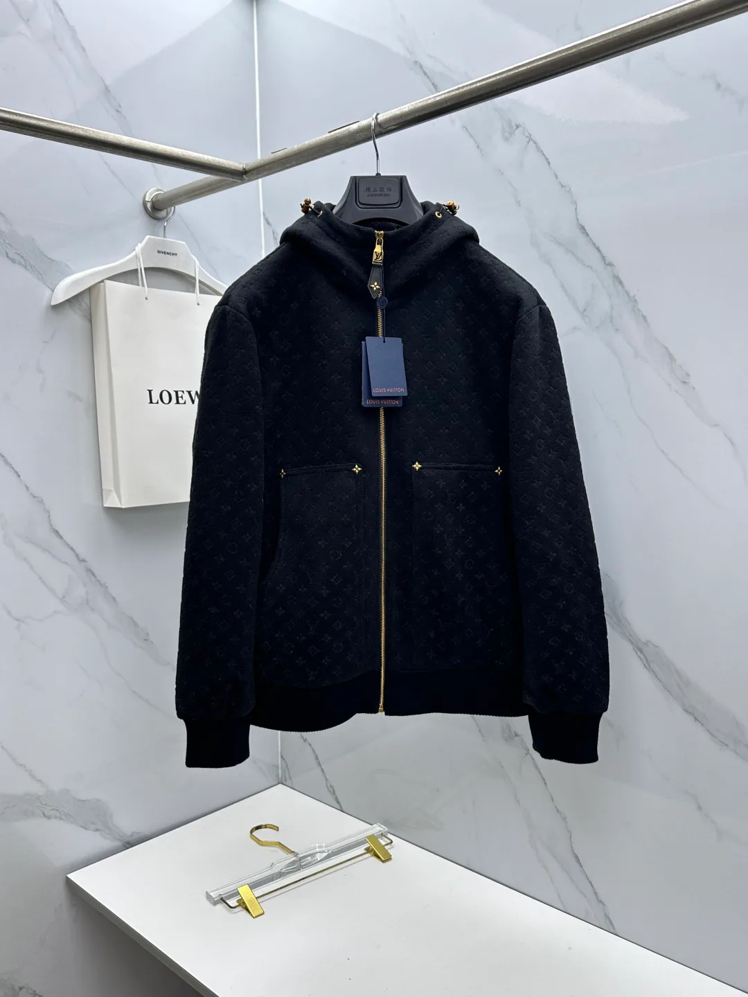 Men's Jackets And Down Jackets LOUIS VUITTON 18246854