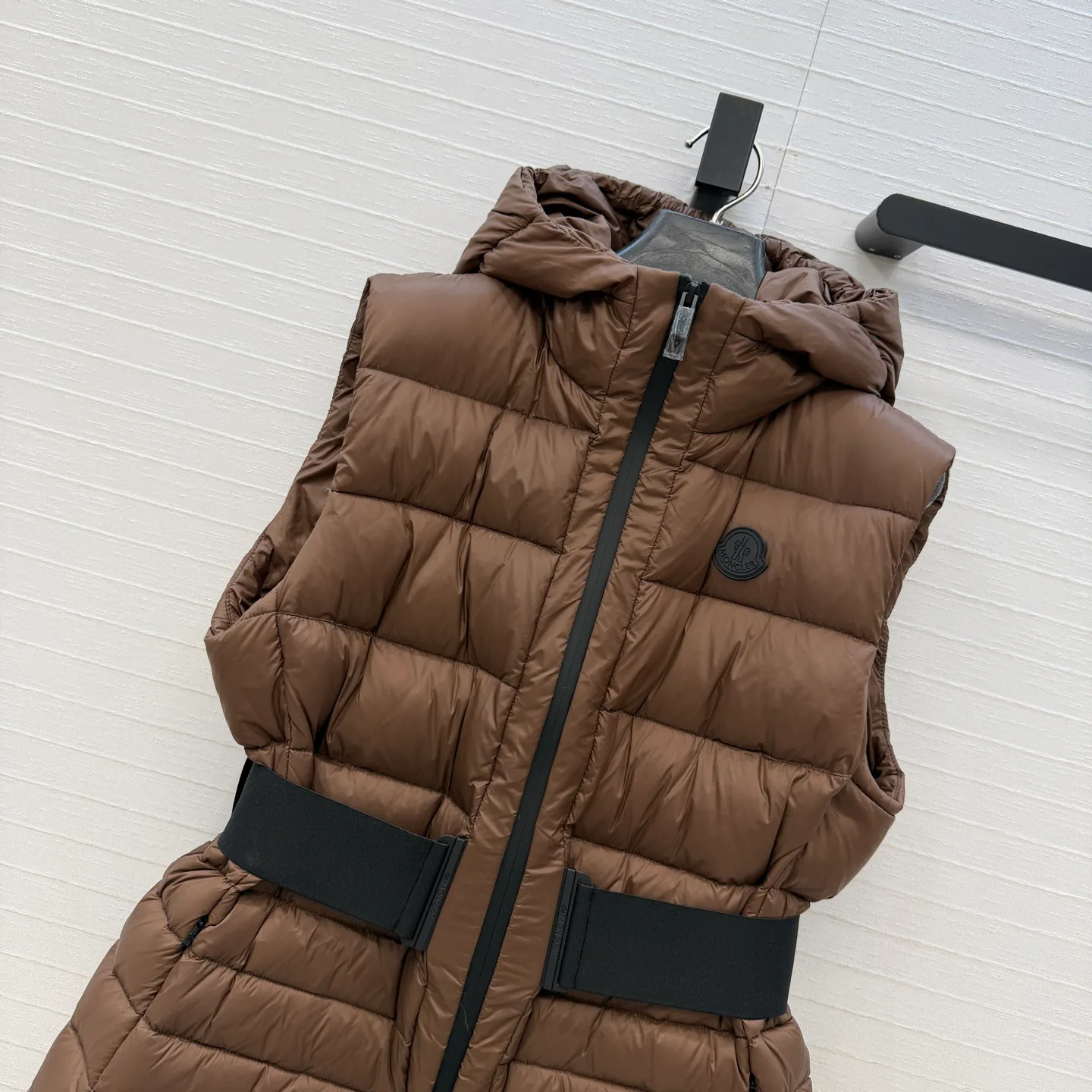 Women's Vests MONCLER 18022884