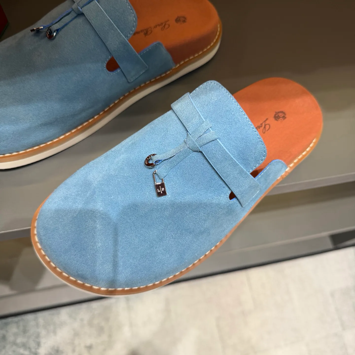Women's Mules And Clogs LORO PIANA 18400751