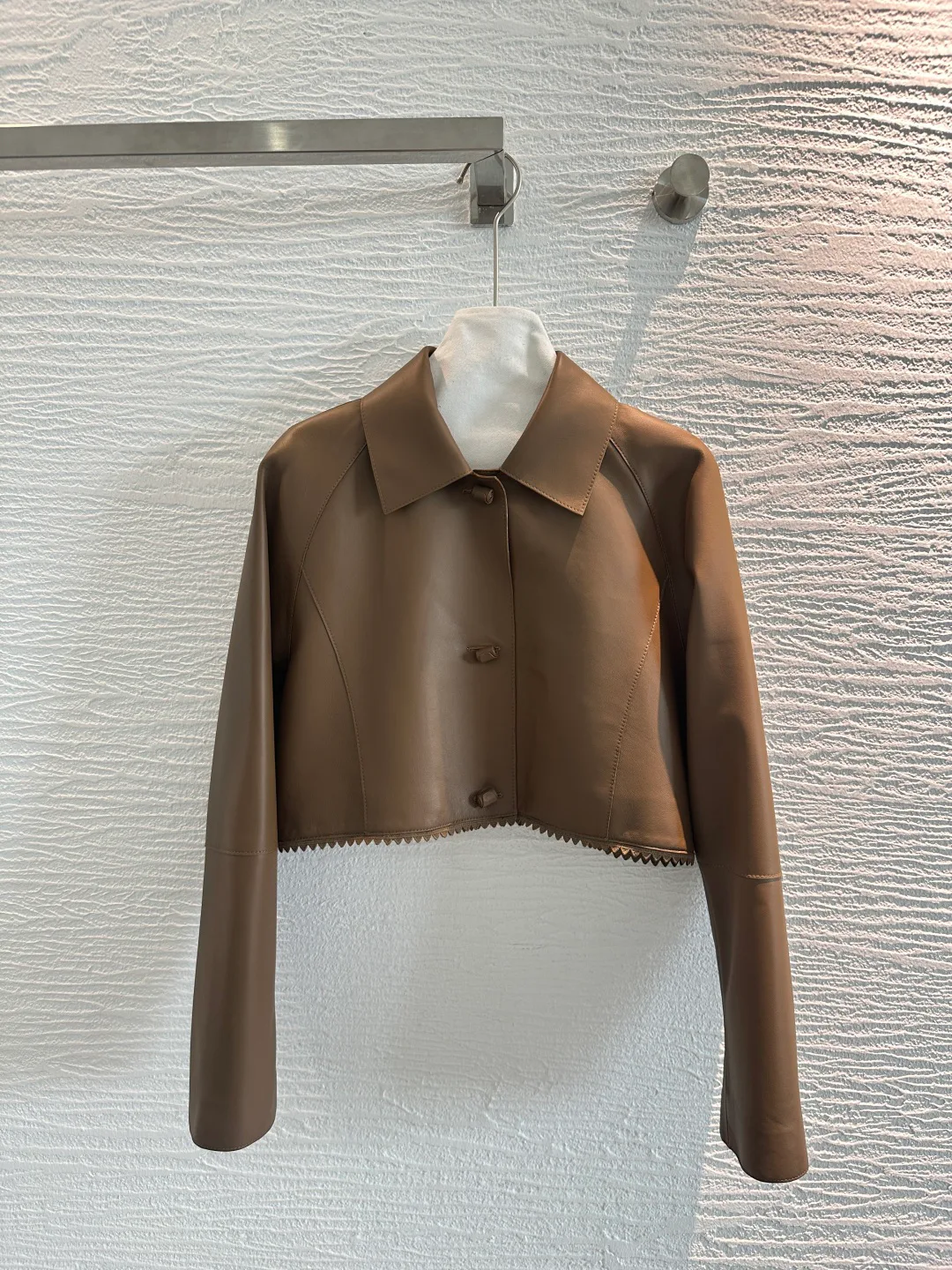 Women's Leather Jackets And Sheepskin Coats HERMES 18173034
