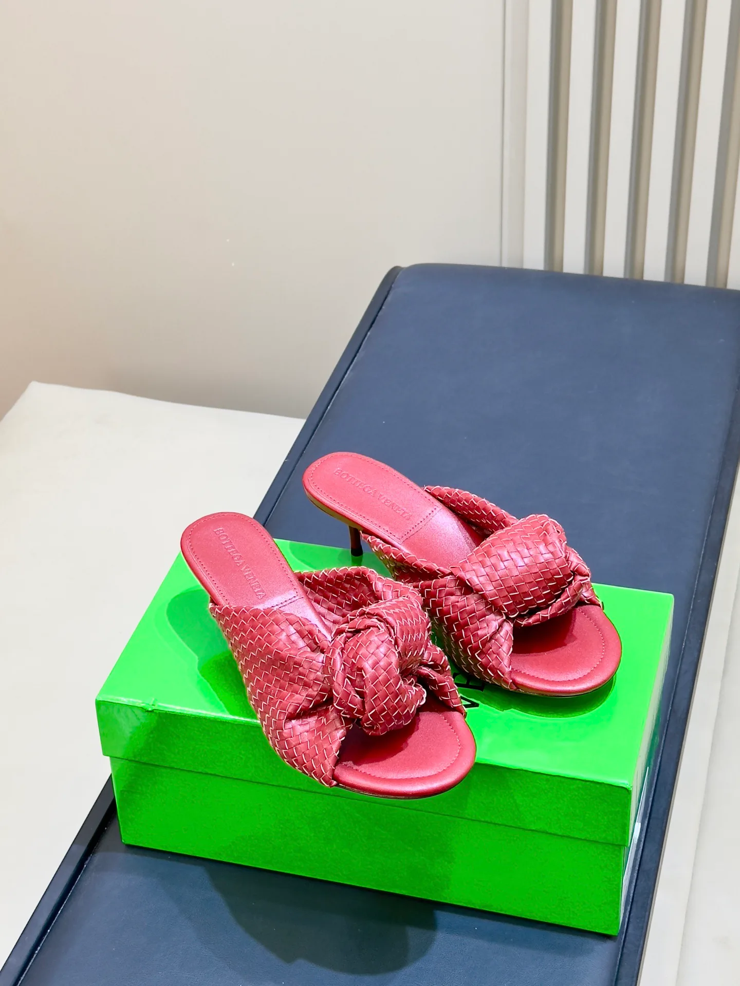 Women's Mules And Clogs BOTTEGA VENETA 18073353