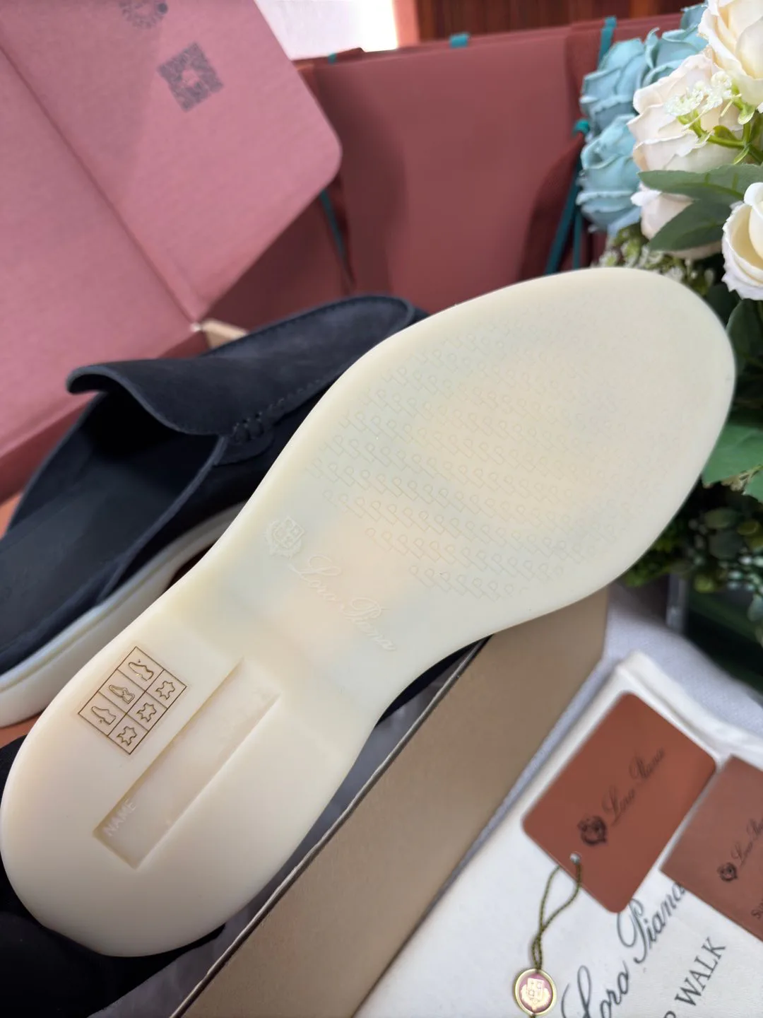 Men's Loafers And Dress Shoes LORO PIANA 18101799