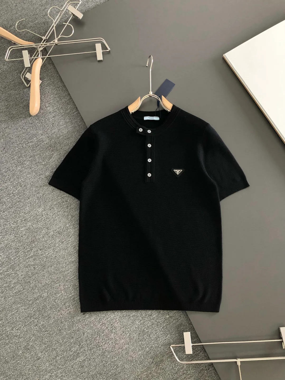 Men's Jumpers And Sweaters PRADA 18492056