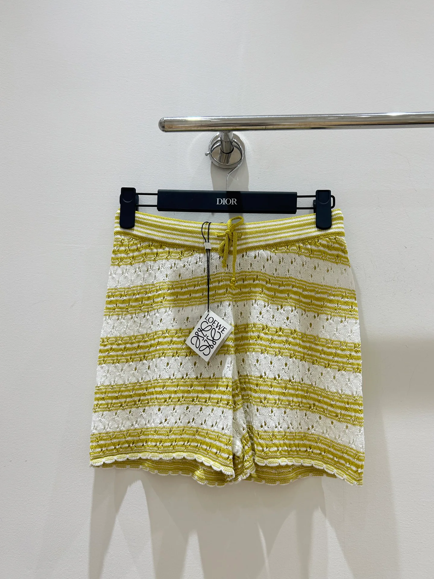 Women's Shorts LOEWE 18097228