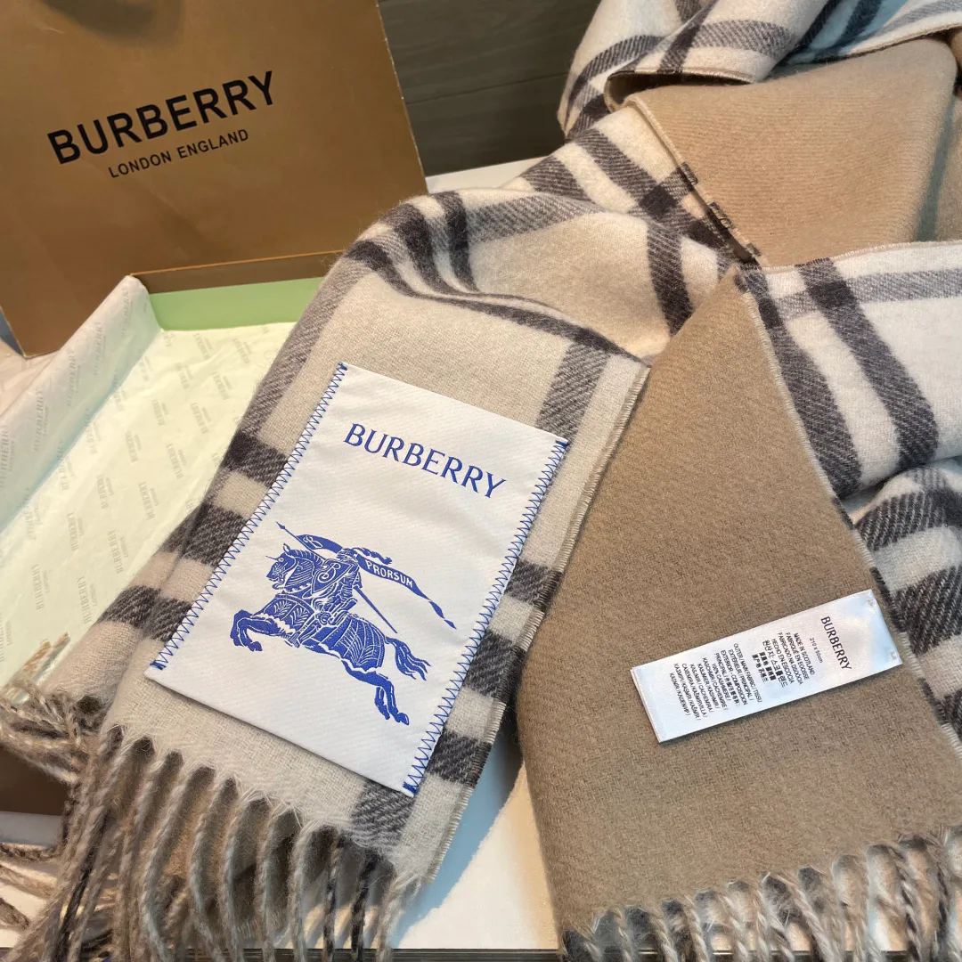 Scarves BURBERRY 18449888