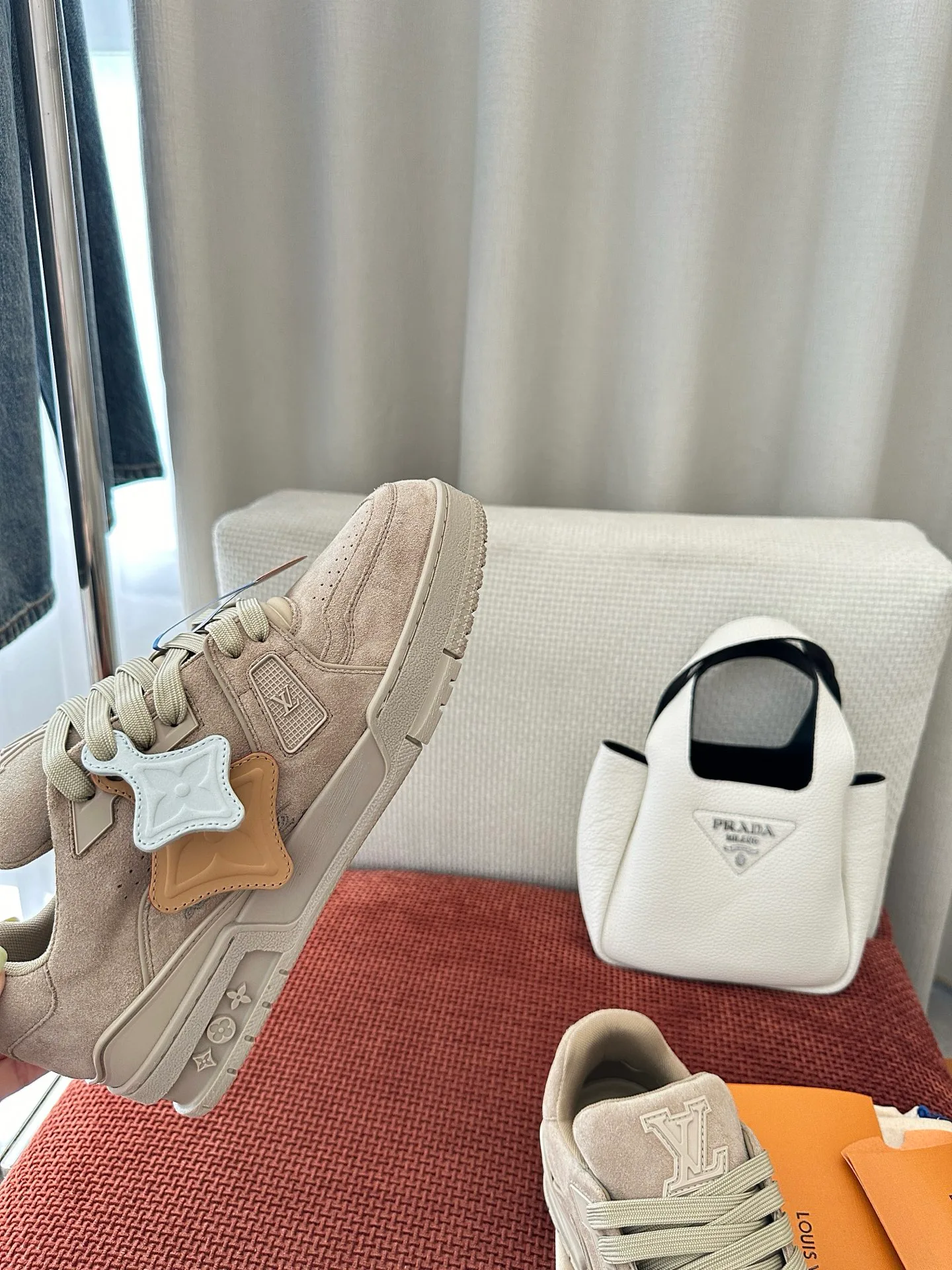 Men's Sneakers LOUIS VUITTON 17449377