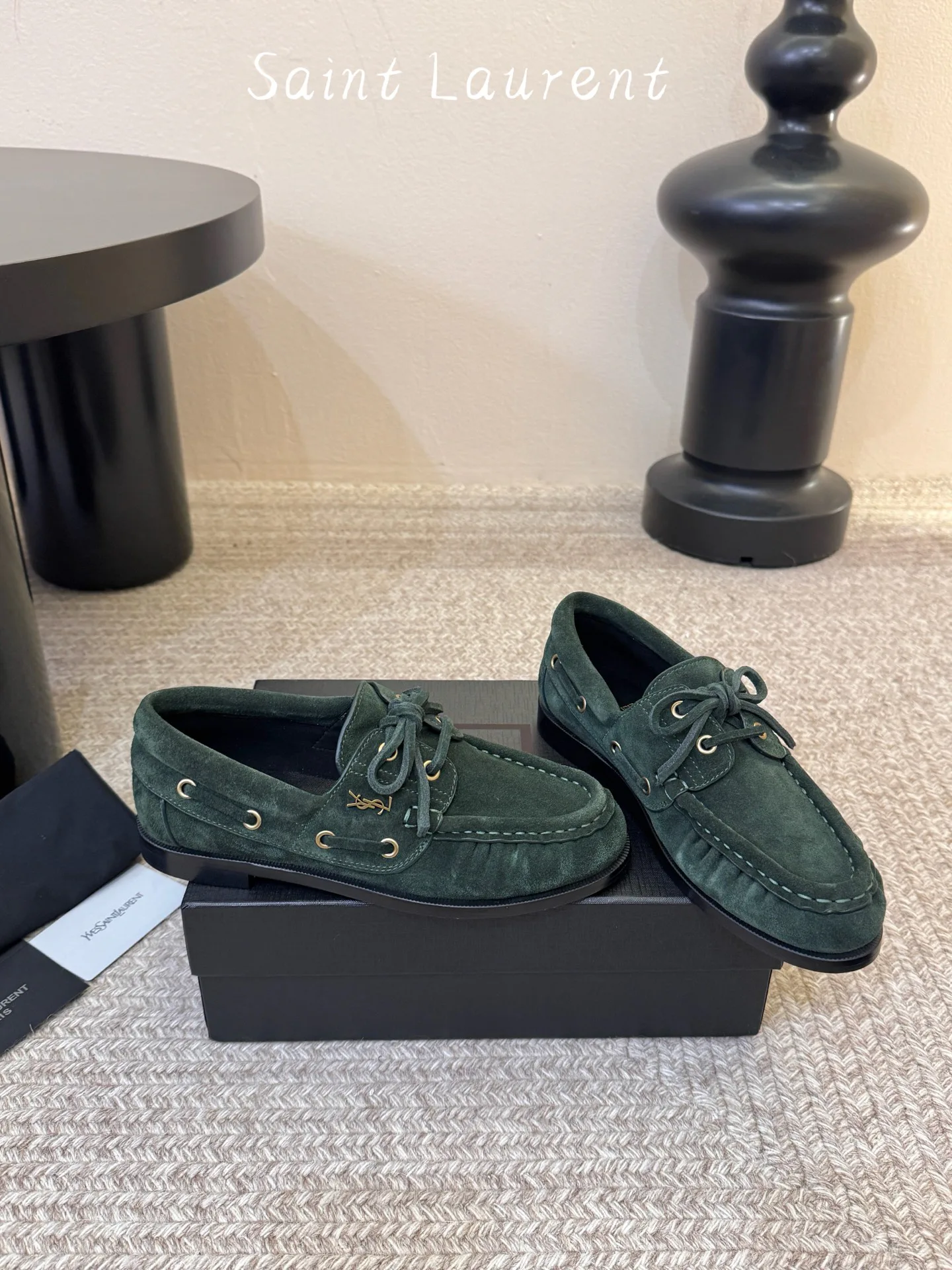 Women's Loafers And Moccasins SAINT LAURENT 18133002