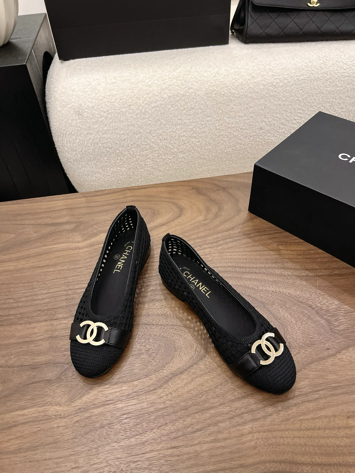 Women's Ballet Flats CHANEL 17342668