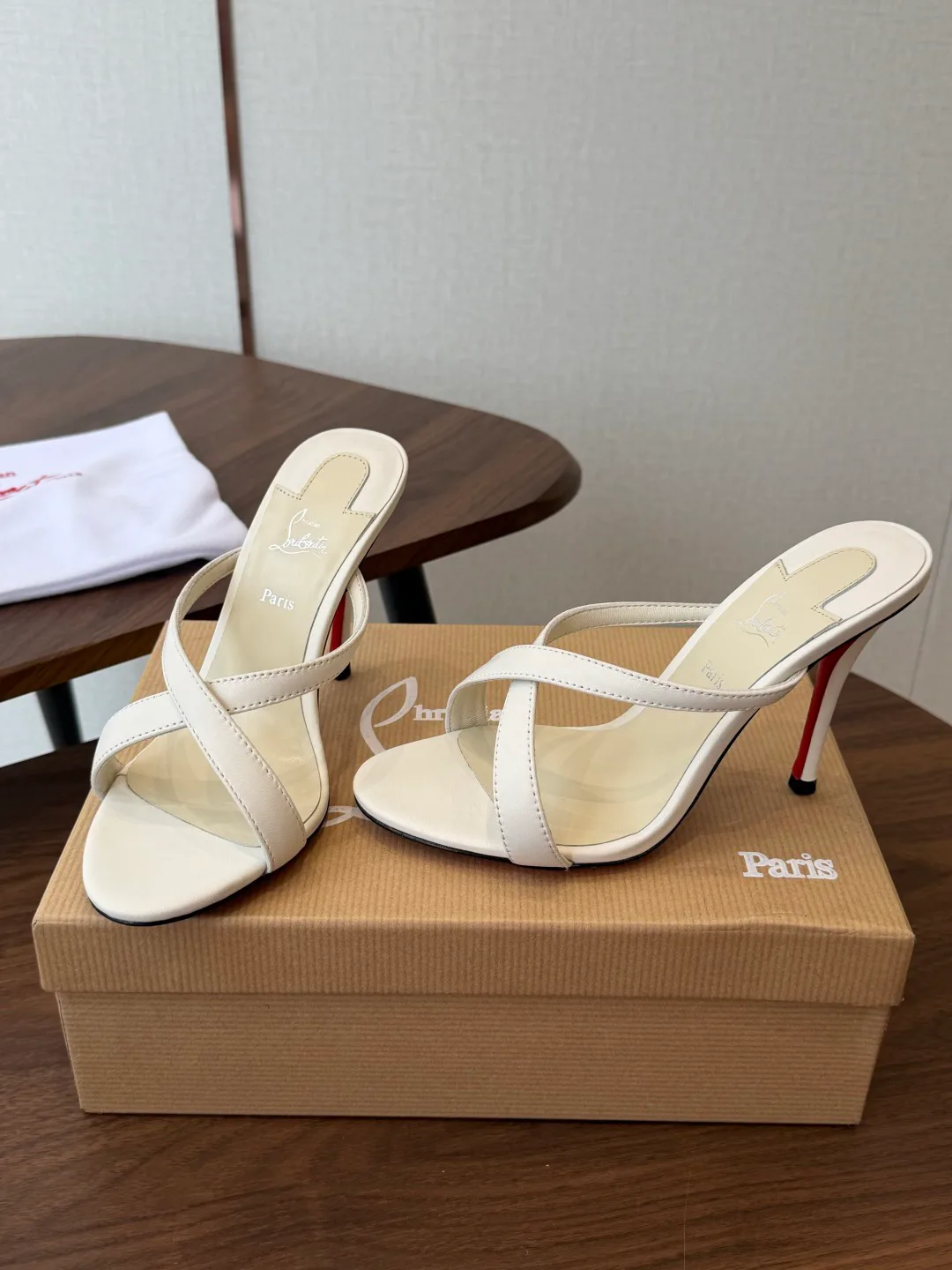 Women's Open-Toe Sandals CHRISTIAN LOUBOUTIN 18183090