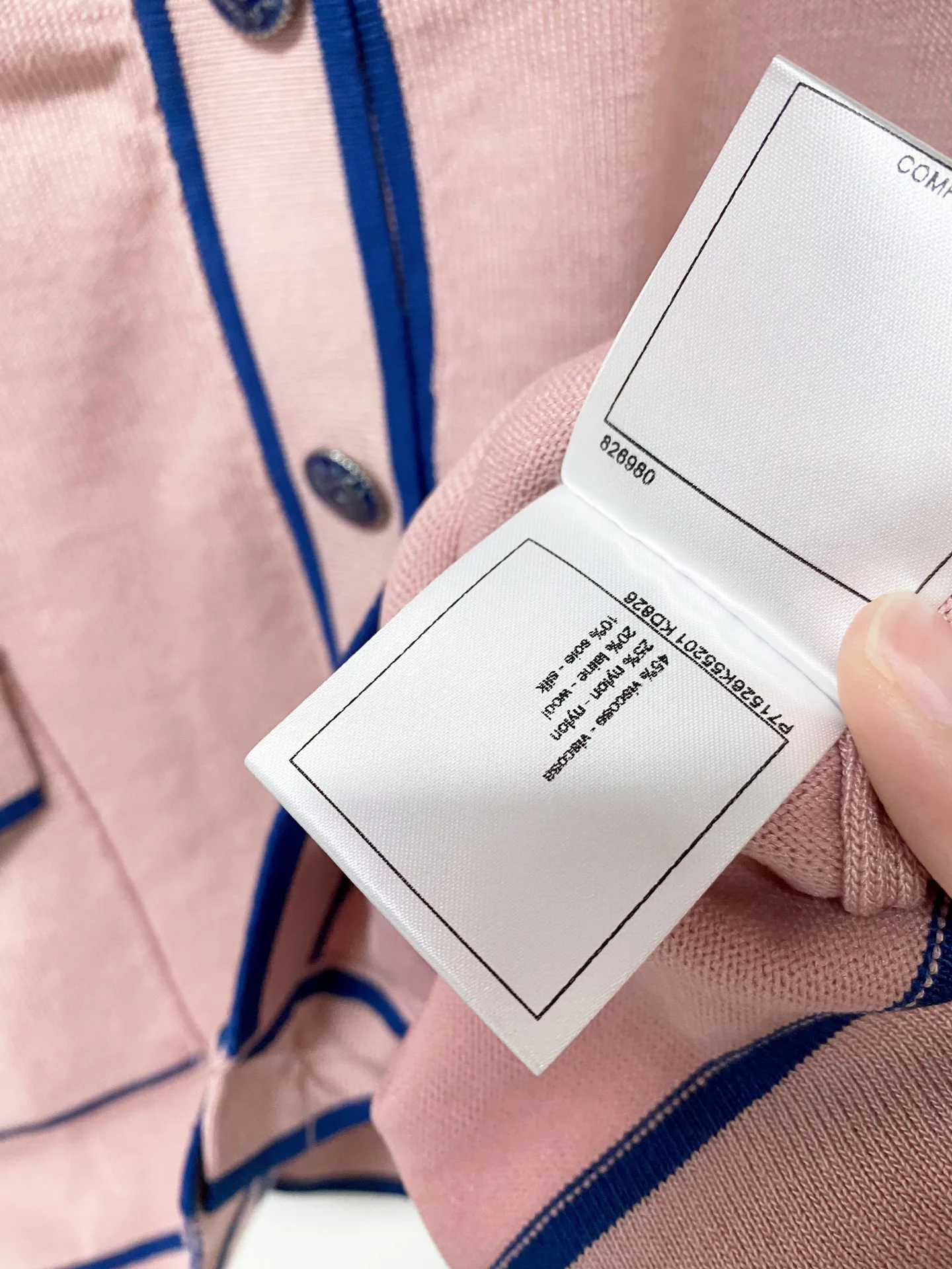 Women's Jumpers And Sweaters CHANEL 17932564