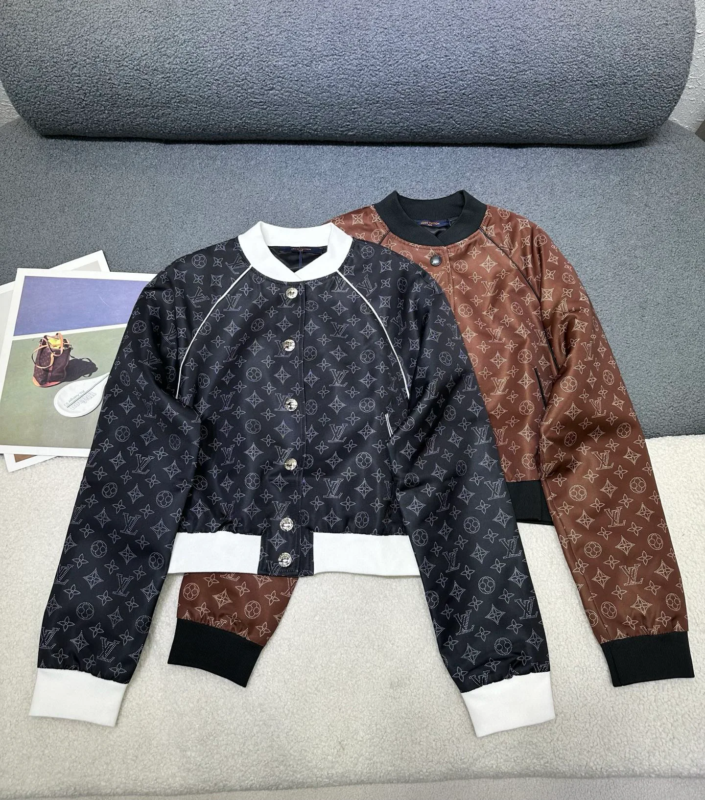 Women's Jackets And Down Jackets LOUIS VUITTON 18396732