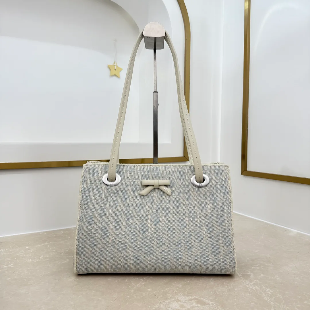 Women's Classic Handbags CHRISTIAN DIOR 18187809