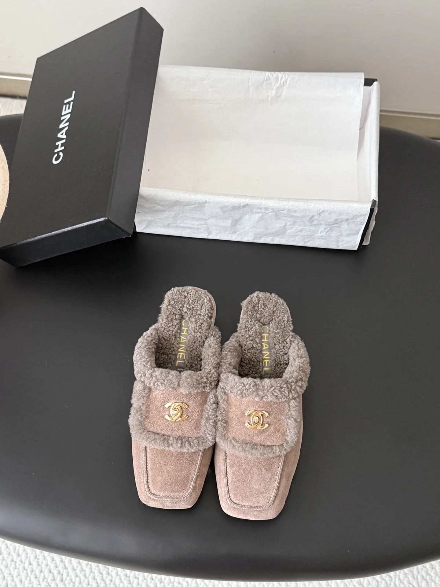 Women's Mules And Clogs CHANEL 18362220