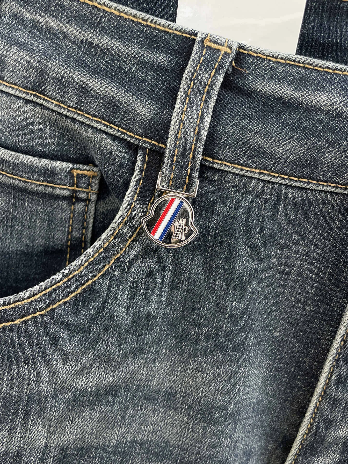 Men's Jeans MONCLER 18543032