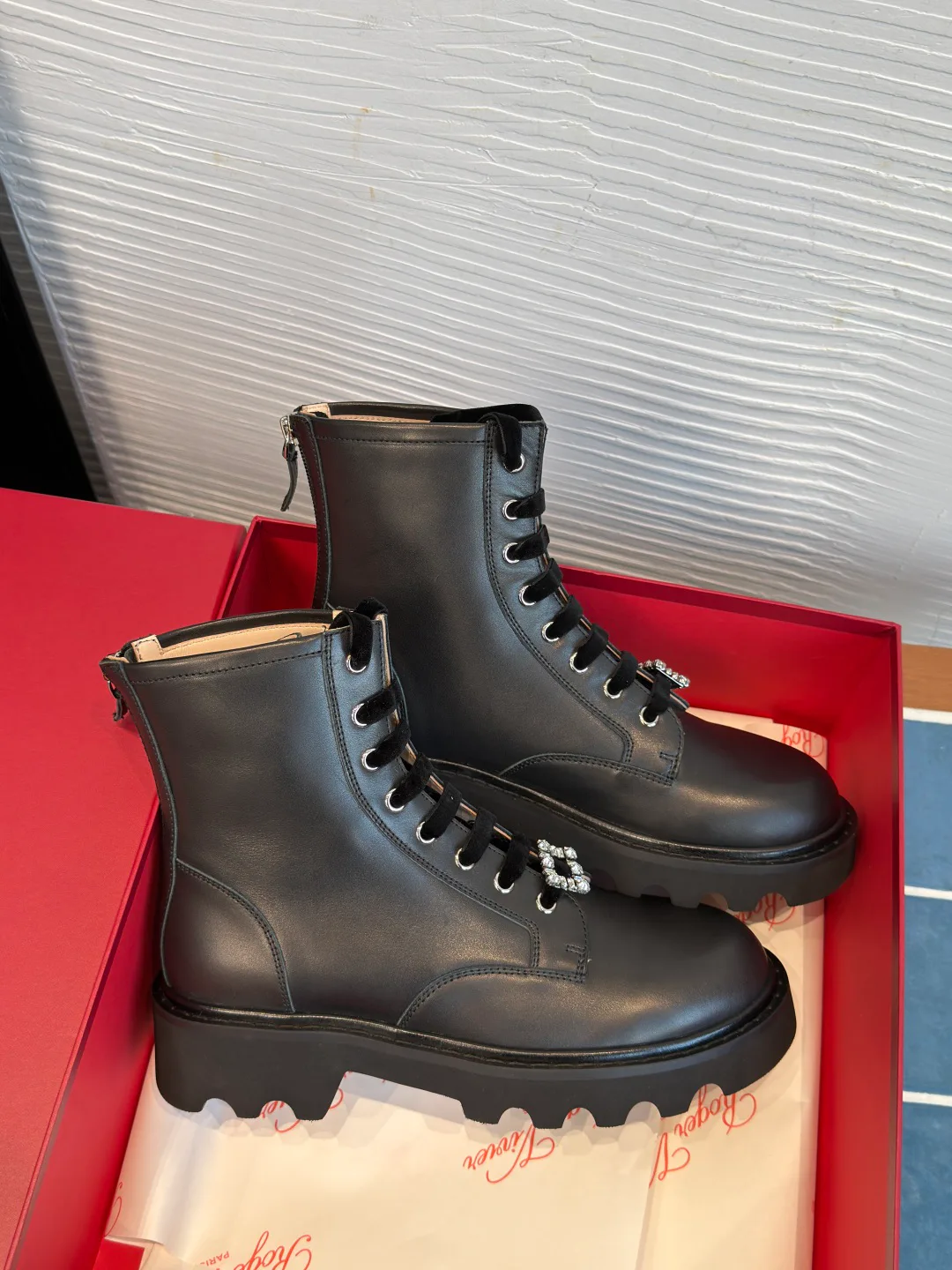 Ботинки Женские Roger Vivier 18604650